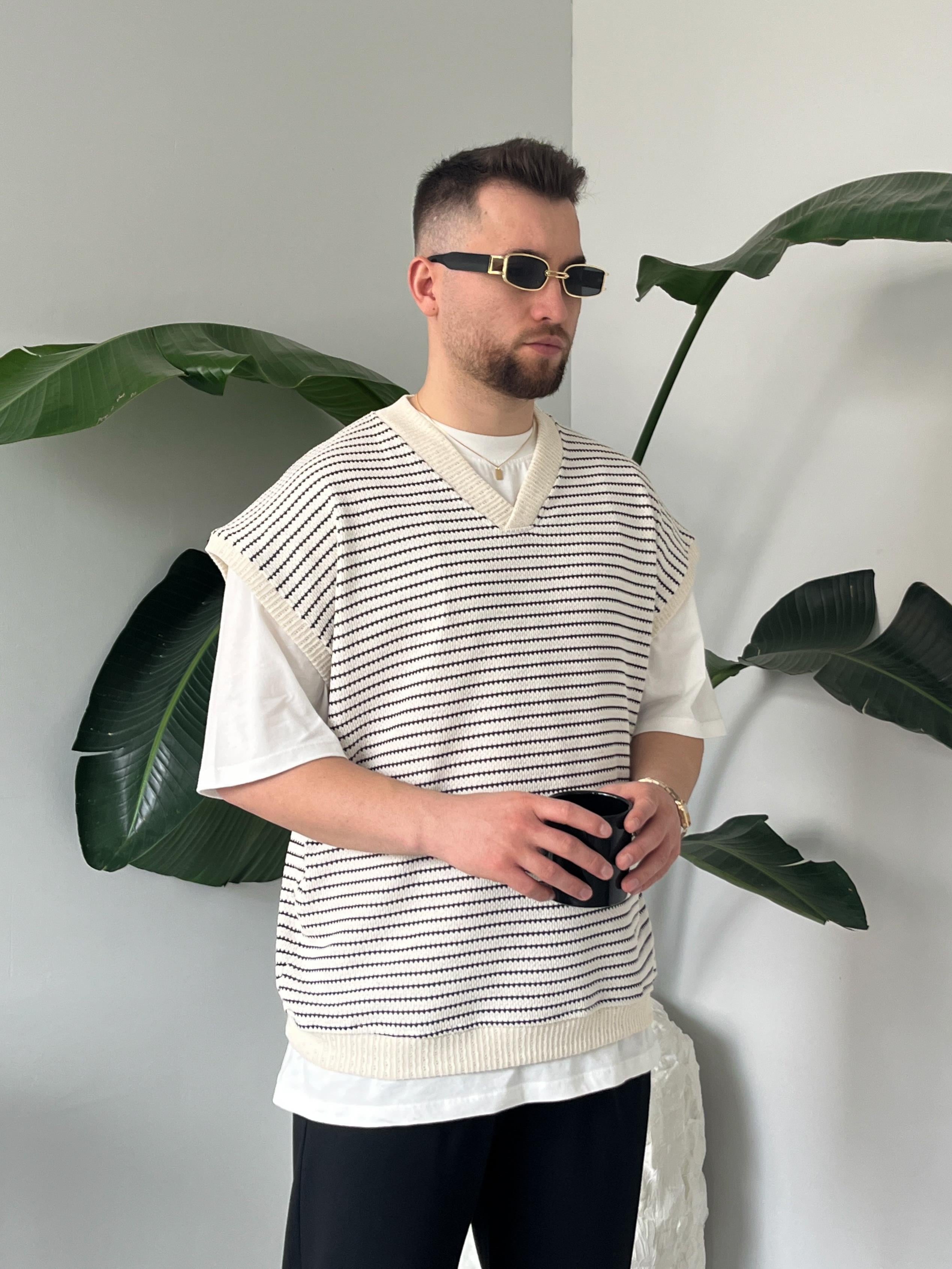 Vino Siyah Çizgili Oversize Süveter