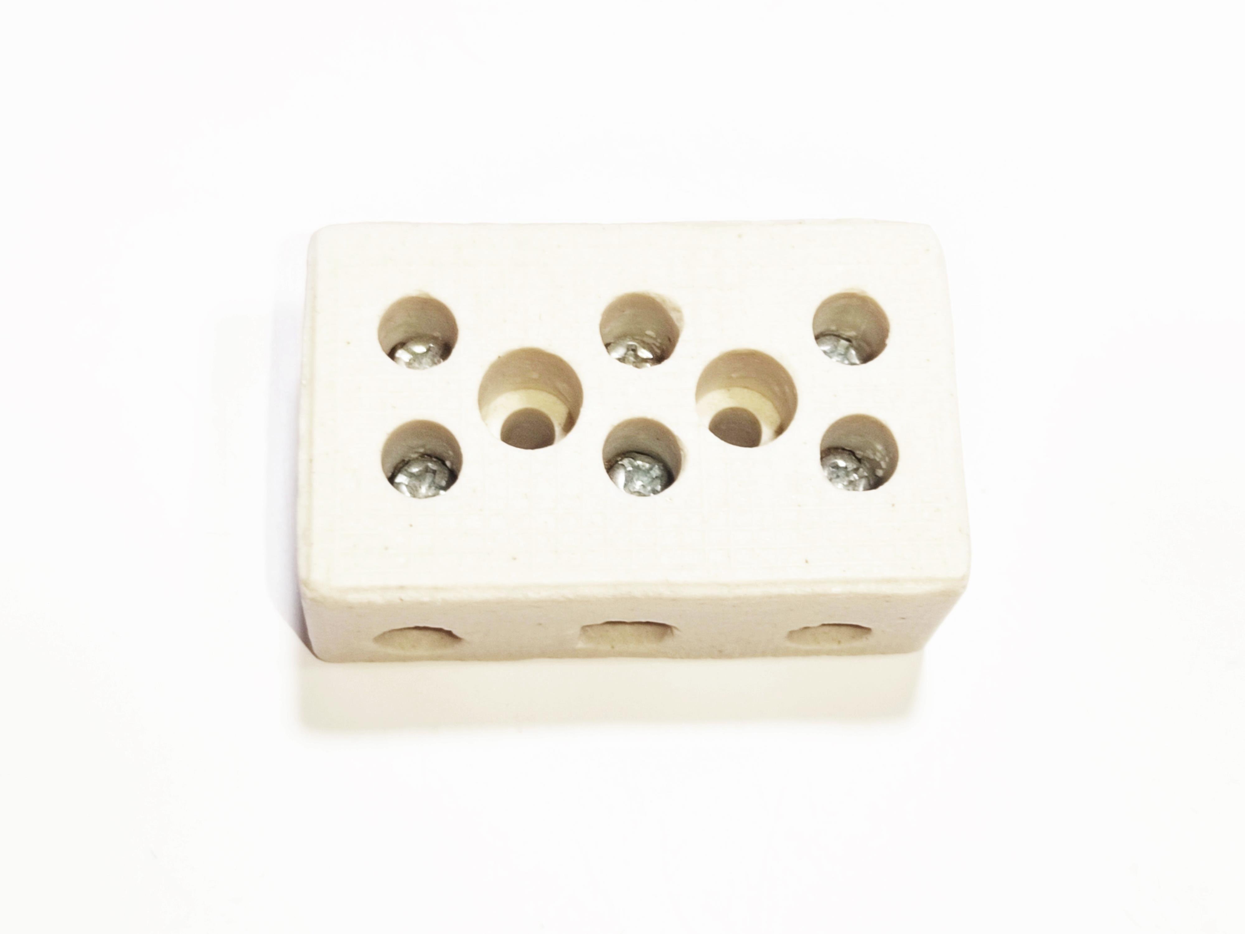 05.Terminals3 No Triple Non-Flammable Porcelain Terminal Block3 No Triple Non-Flammable Porcelain Terminal Block