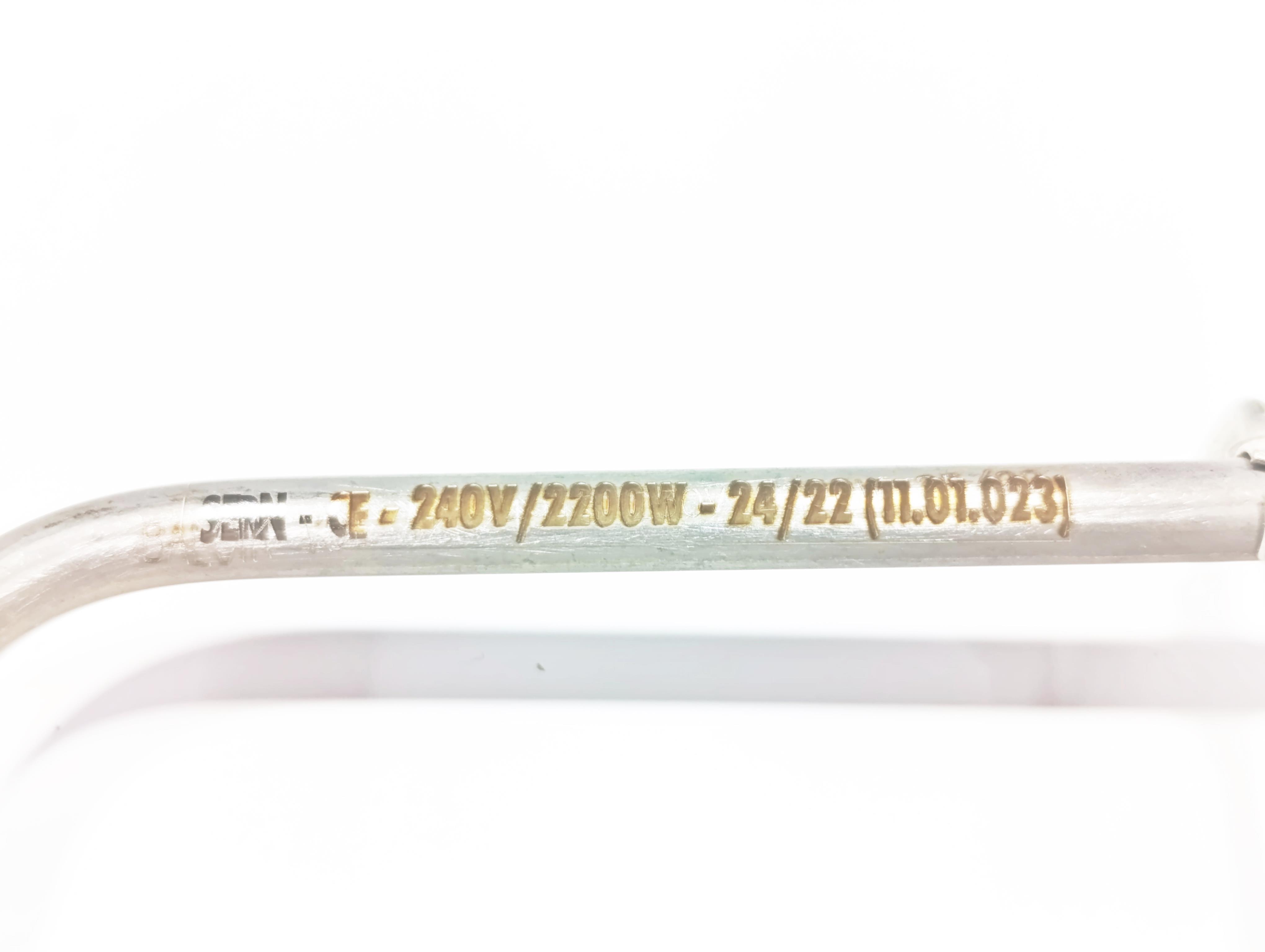 01.Heating ElementsBarbecue Grill Heating Element – 2200W 230V – CR304 Stainless Steel – 330mm x 265mm – Replacement Part for Electric GrillsBarbecue Grill Heating Element – 2200W 230V – CR304 Stainless Steel – 330mm x 265mm – Replacement Part for Electric Grills