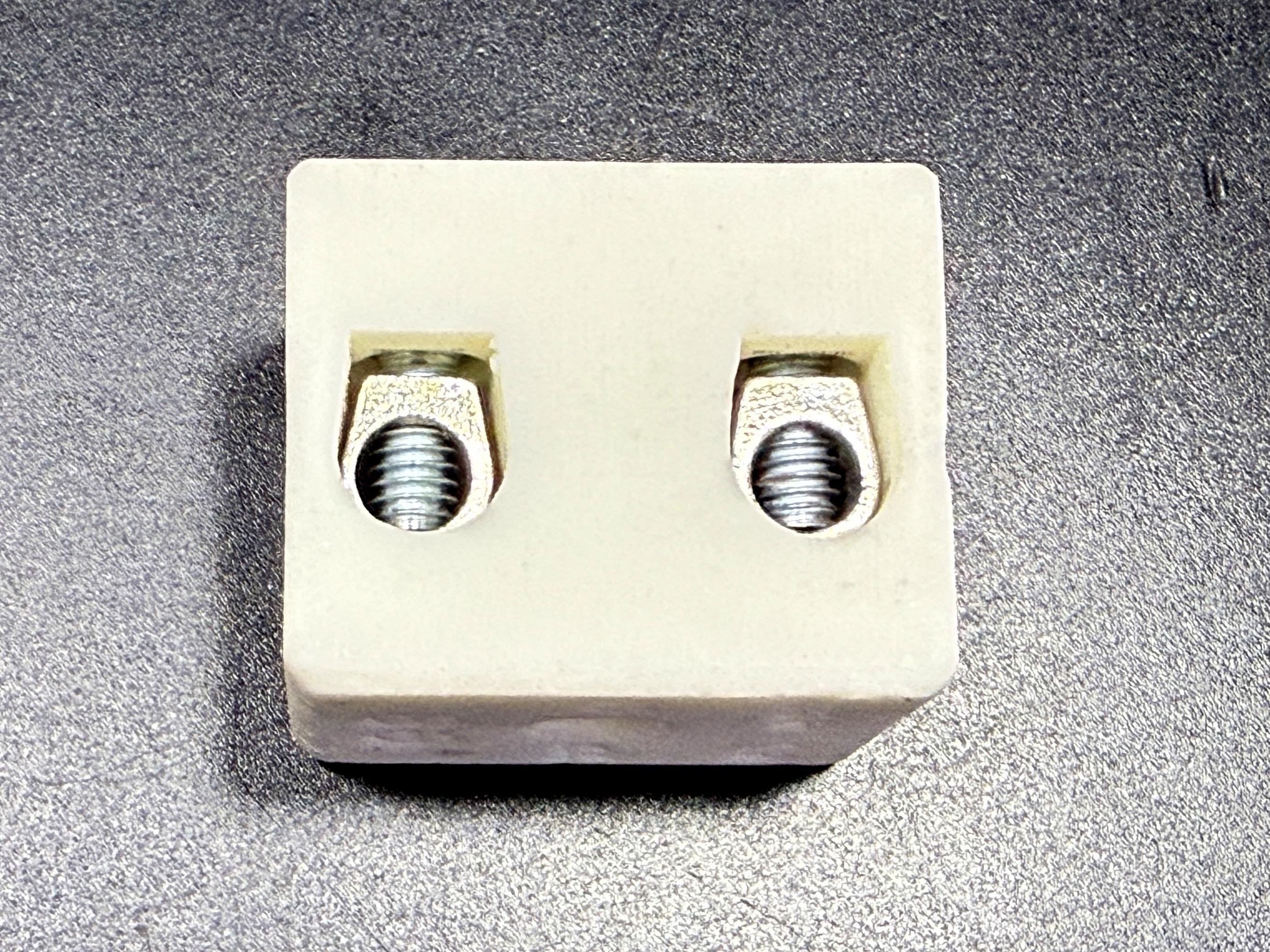 05.TerminalsCPO-15A-2P High-Temperature Resistant Porcelain Terminal Block 450VCPO-15A-2P High-Temperature Resistant Porcelain Terminal Block 450V