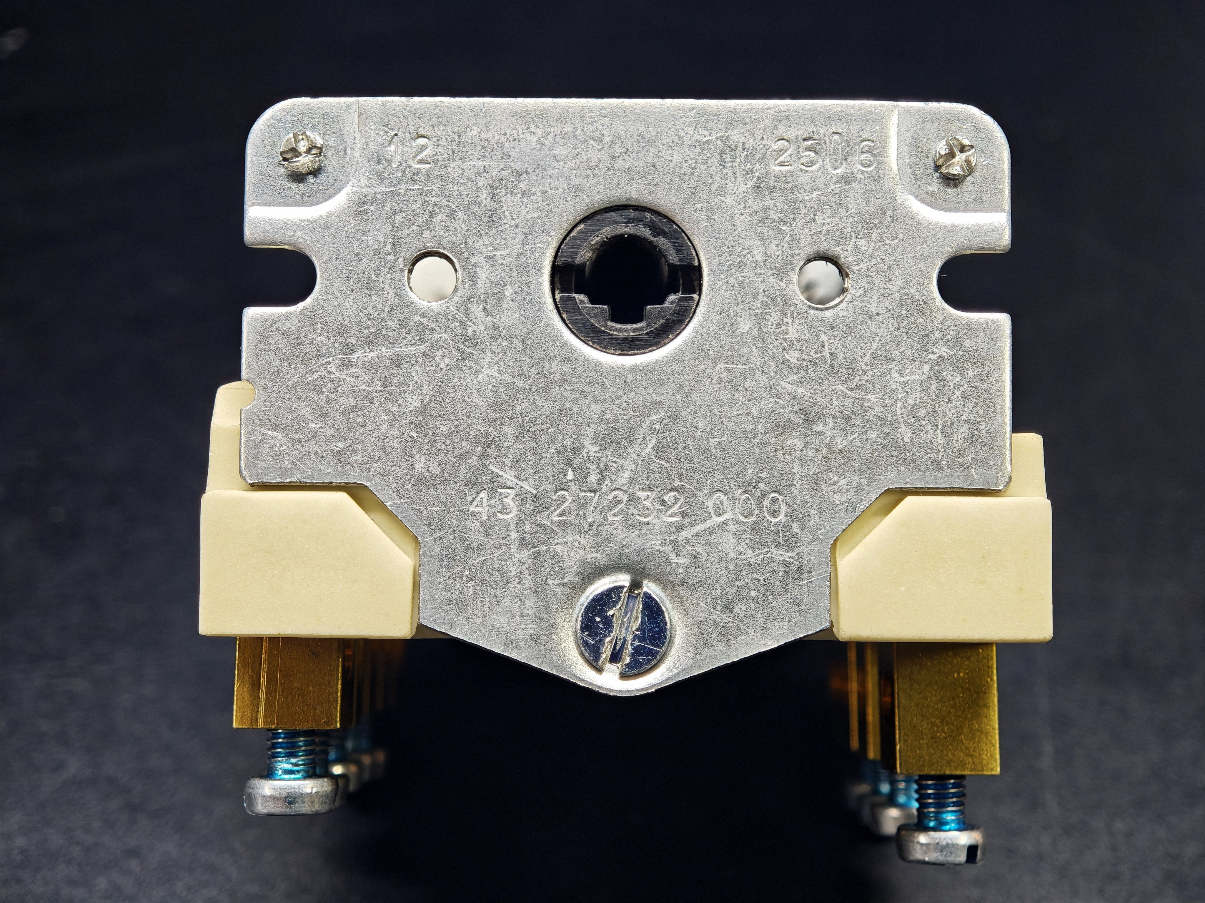 07.Rotary Polymeric SwitchesEGO 43.27232.000 0-1-2-3-4-5-6 Rotary Selector Switch 32A 7 Position Cam SwitchEGO 43.27232.000 0-1-2-3-4-5-6 Rotary Selector Switch 32A 7 Position Cam Switch