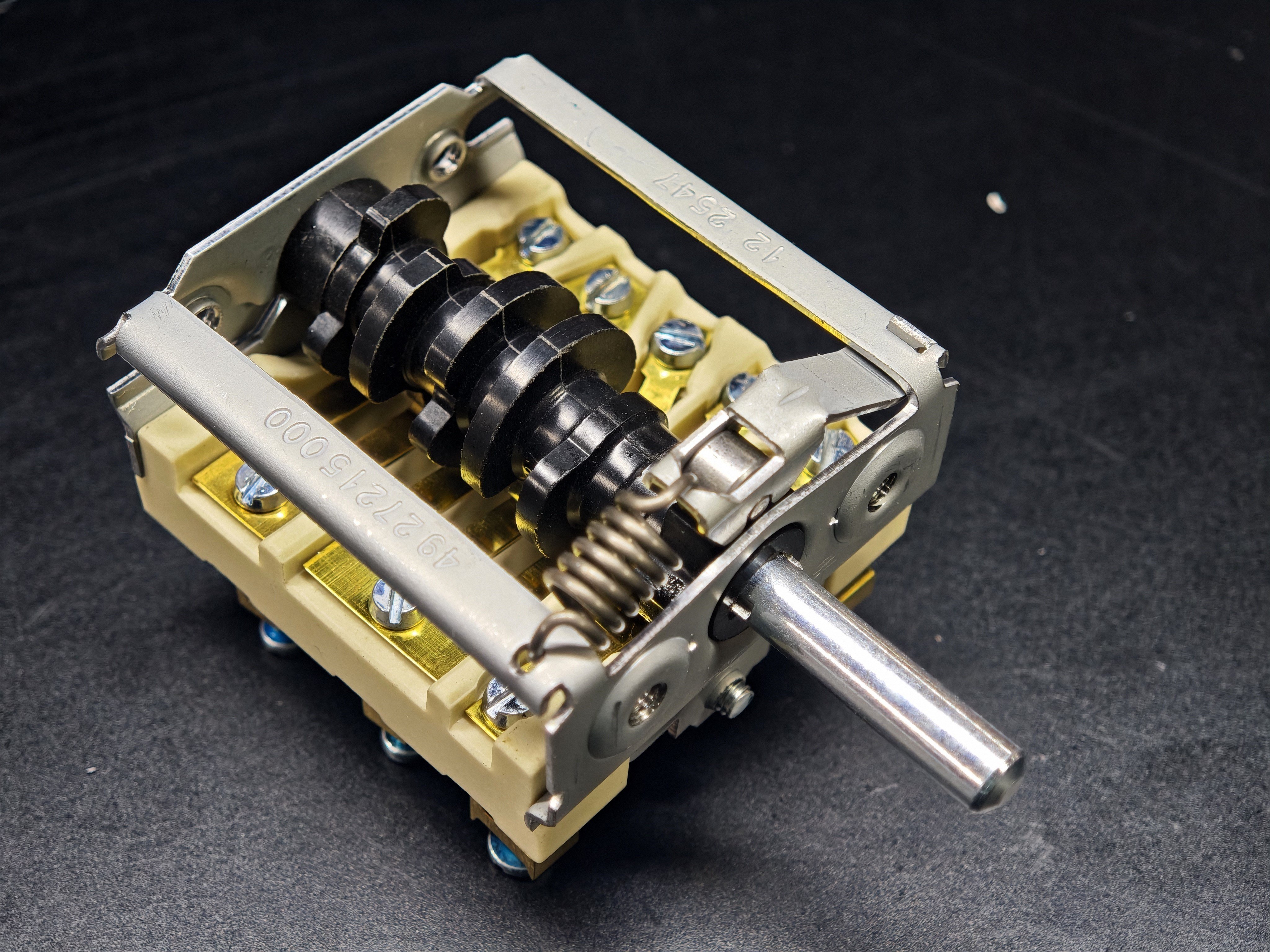 07.Rotary Polymeric SwitchesEGO 49.27215.000 0-1-2-3-4-5-6 Rotary Selector Switch 16A 7 Position Cam SwitchEGO 49.27215.000 0-1-2-3-4-5-6 Rotary Selector Switch 16A 7 Position Cam Switch