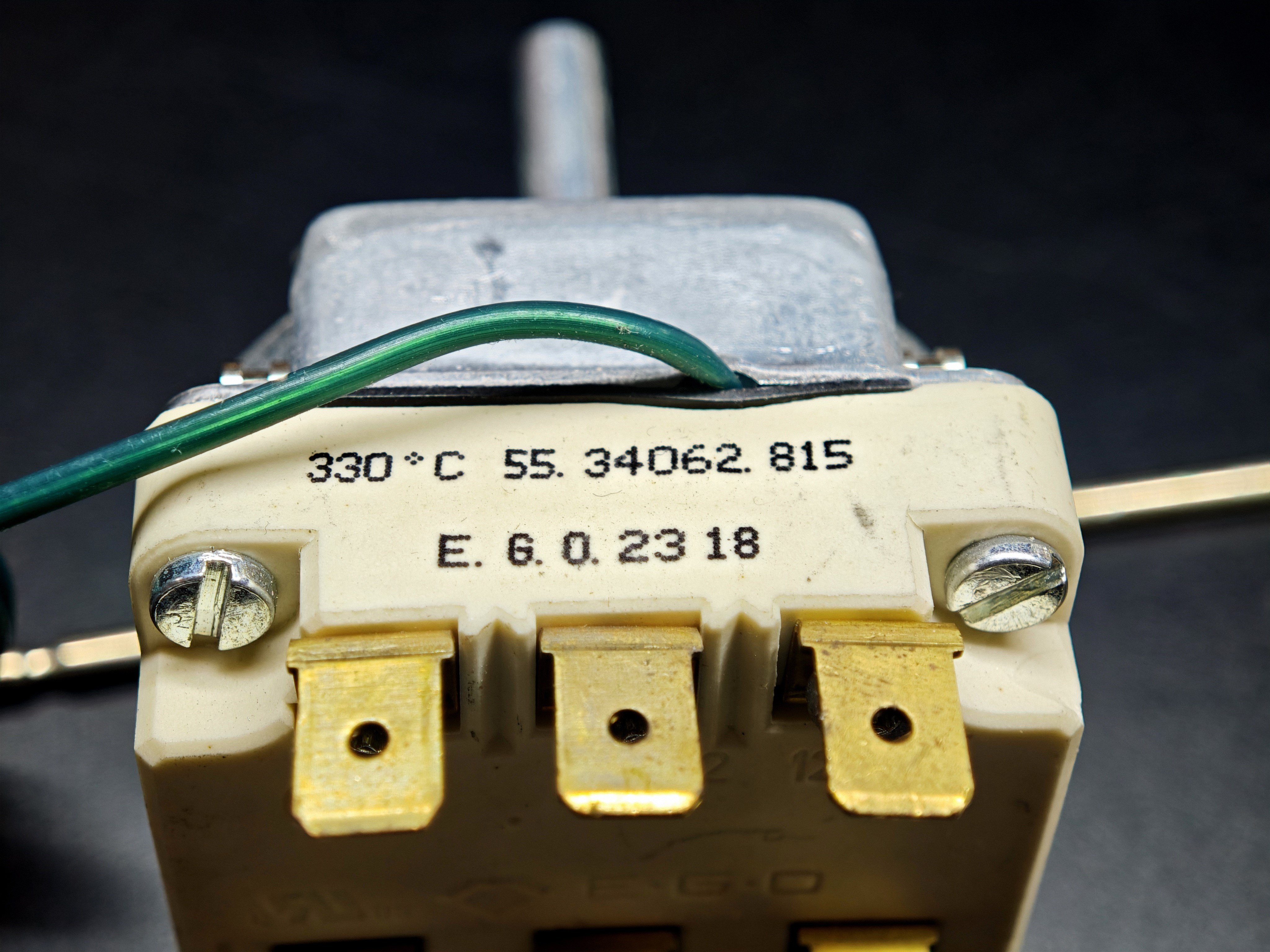 03.Tail ThermostatsEGO 55.34062.815 Three Phase Thermostat 60-320°C 880mm Capillary 16AEGO 55.34062.815 Three Phase Thermostat 60-320°C 880mm Capillary 16A