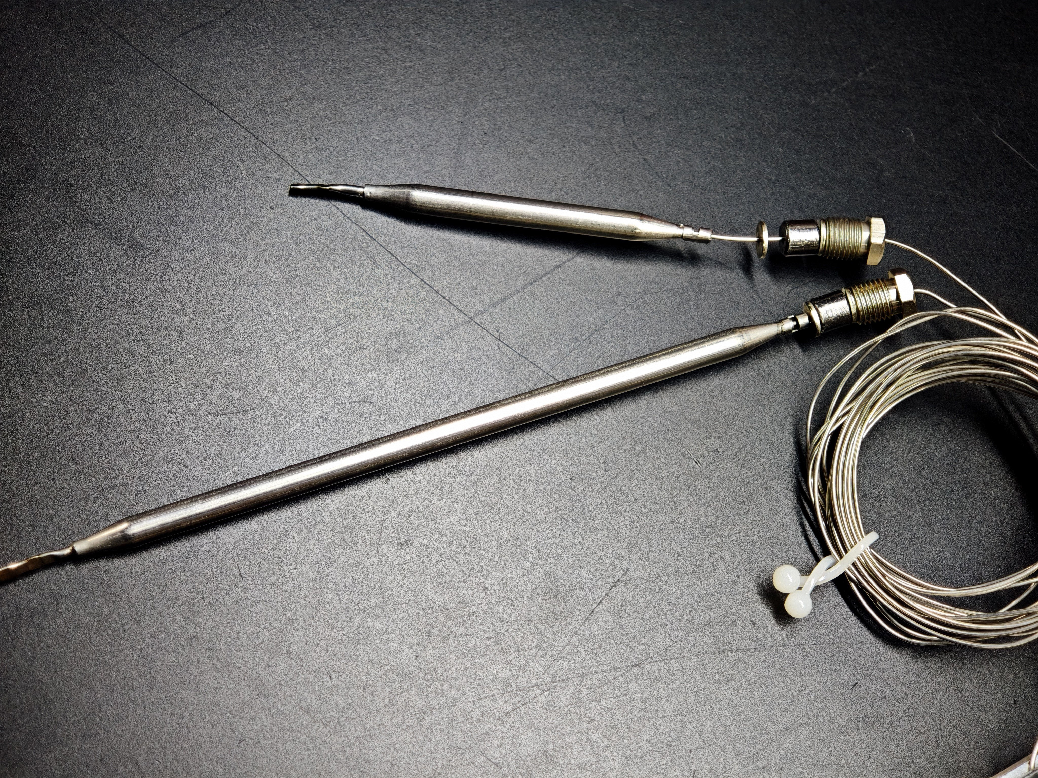 03.Tail ThermostatsEGO 55.60035.010 Dual Probe Thermostat 135-180°C with 230°C Safety Limiter 20A Three PhaseEGO 55.60035.010 Dual Probe Thermostat 135-180°C with 230°C Safety Limiter 20A Three Phase