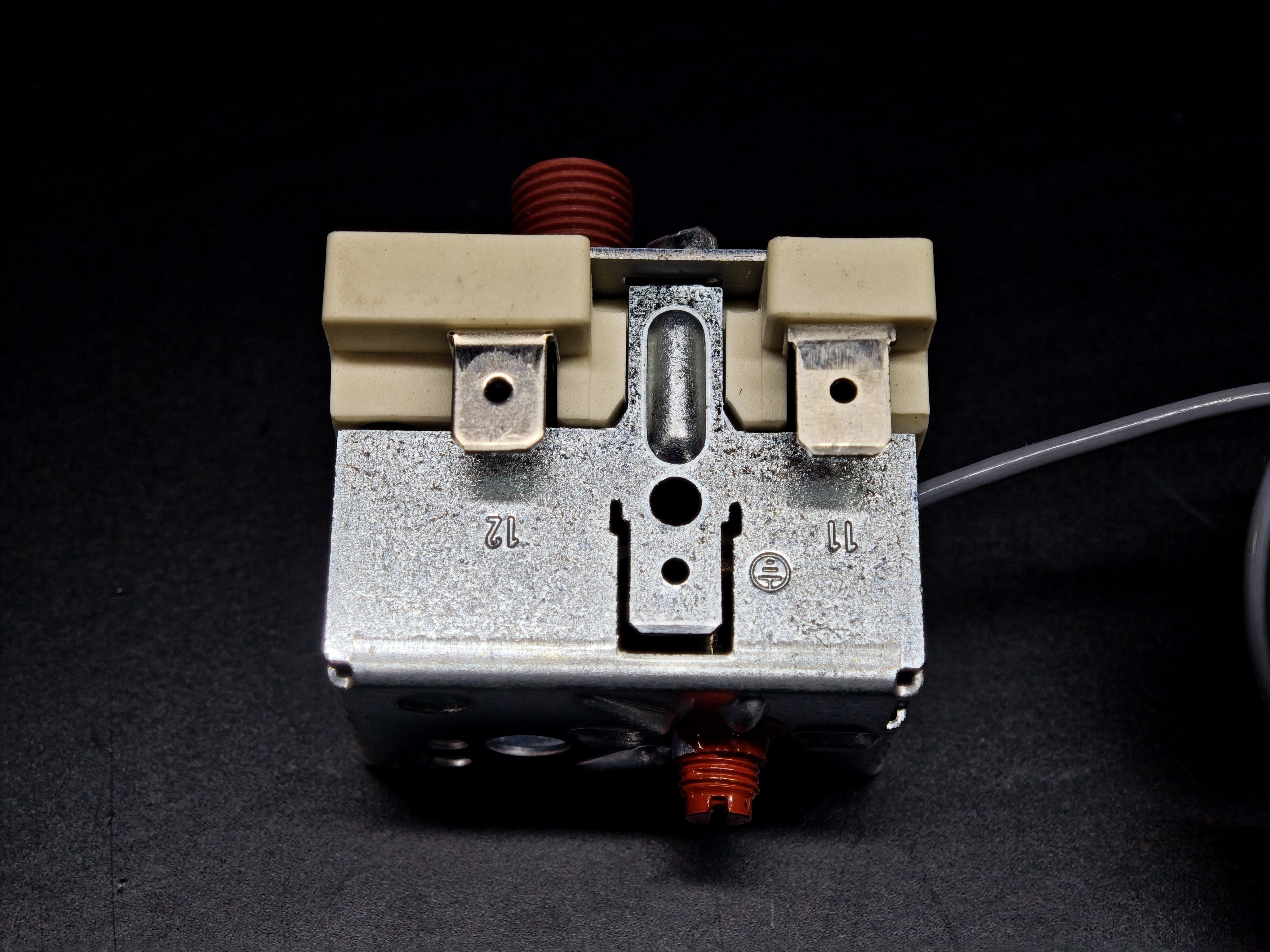 03.Tail ThermostatsEGO 56.10524.560 Single Phase Threaded Safety Limit Thermostat 130°C Manual ResetEGO 56.10524.560 Single Phase Threaded Safety Limit Thermostat 130°C Manual Reset