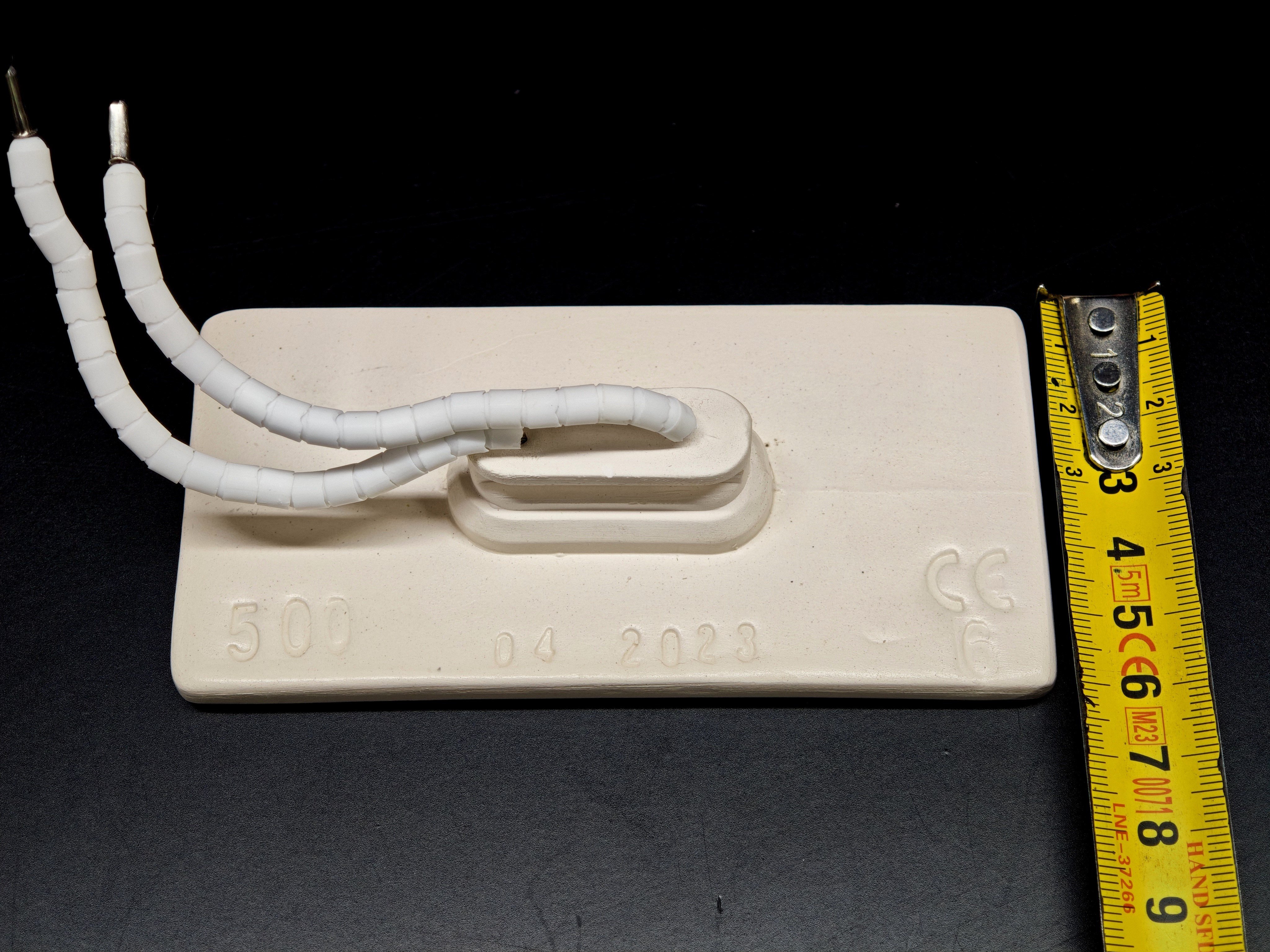 01.Plain (White) Ceramics ResistancesInfrared Ceramic Heater Element Flat 122x60mm 500W 230V White – HSF ModelInfrared Ceramic Heater Element Flat 122x60mm 500W 230V White – HSF Model