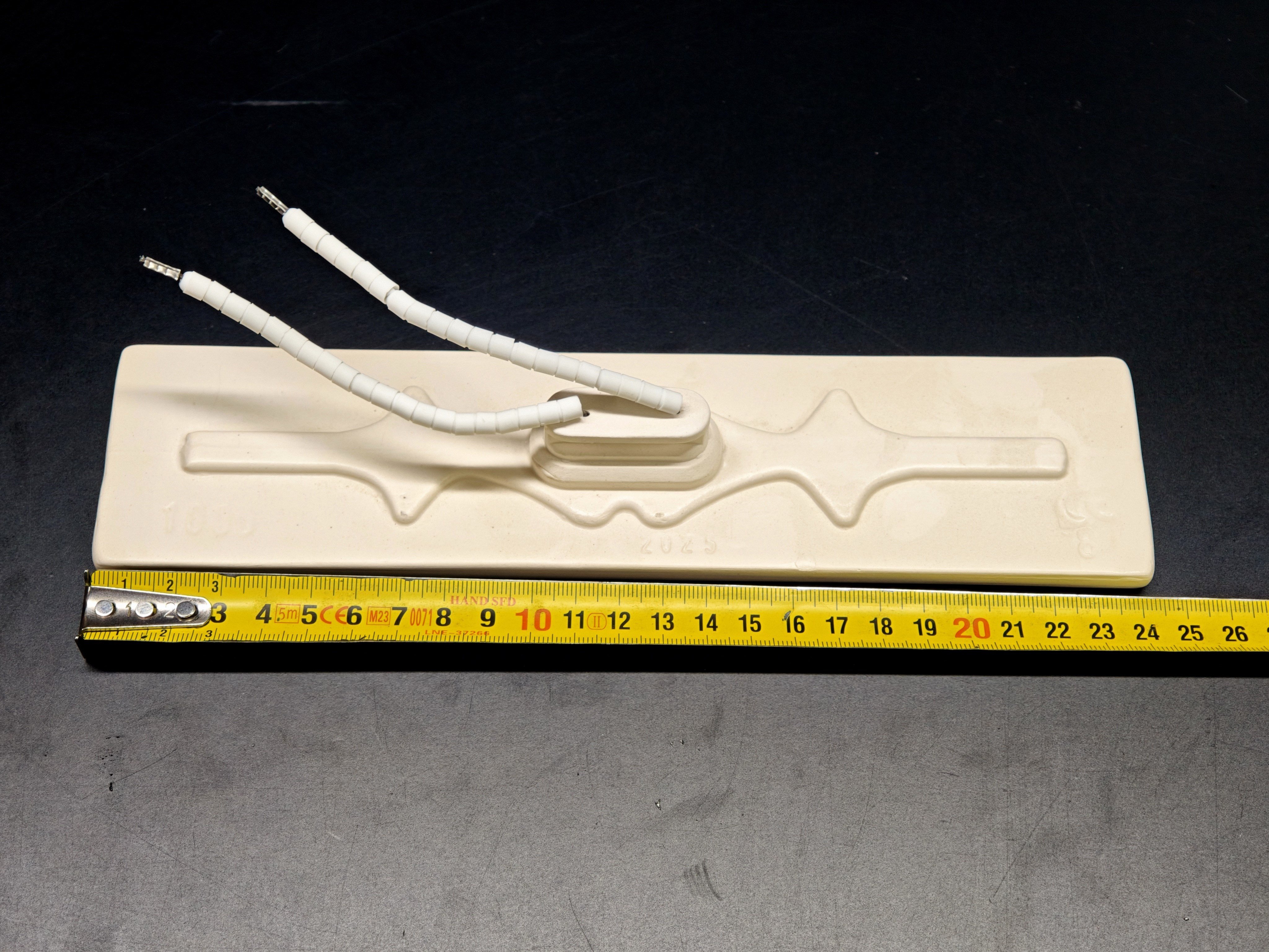 01.Plain (White) Ceramics ResistancesInfrared Ceramic Heater Element Flat 245x60mm 1000W 230V White – FSF ModelInfrared Ceramic Heater Element Flat 245x60mm 1000W 230V White – FSF Model