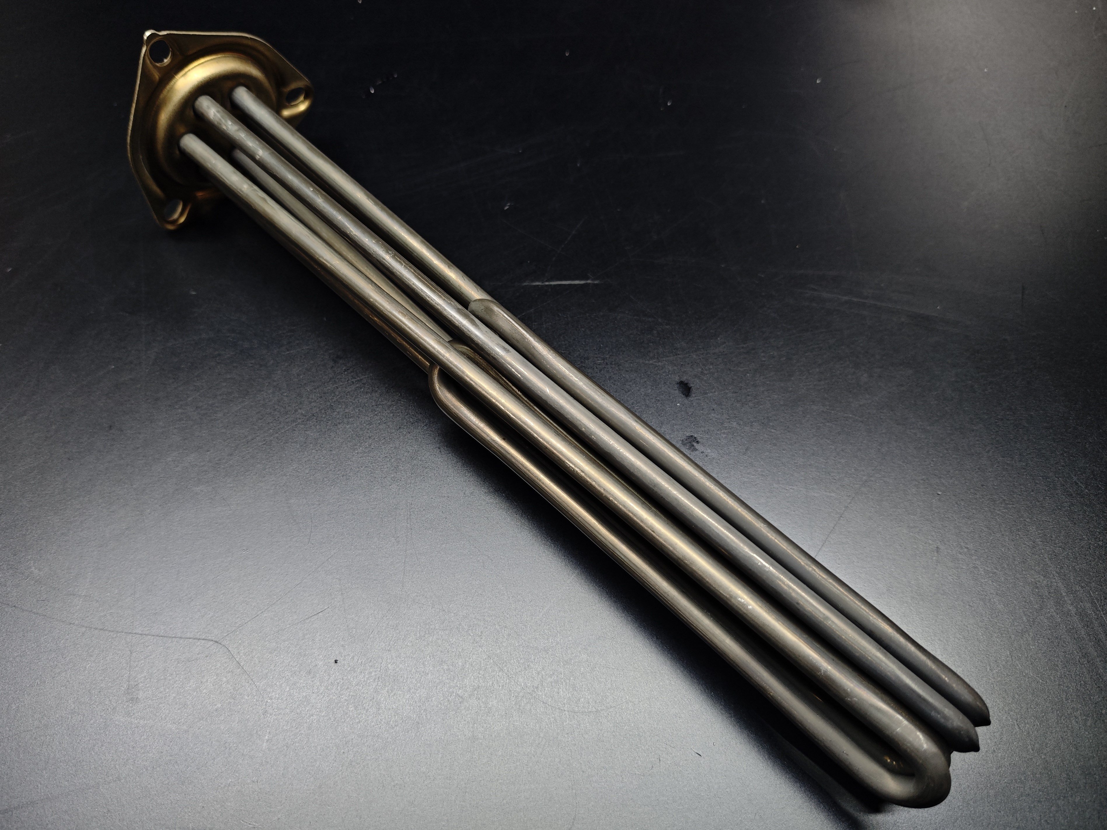 16.RICA Heating ElementsRICA R 5079584 Bent Triangular Flange Immersion Heating Element 230V/400V 9000W Socket Type With Pocket 35cm CR304RICA R 5079584 Bent Triangular Flange Immersion Heating Element 230V/400V 9000W Socket Type With Pocket 35cm CR304