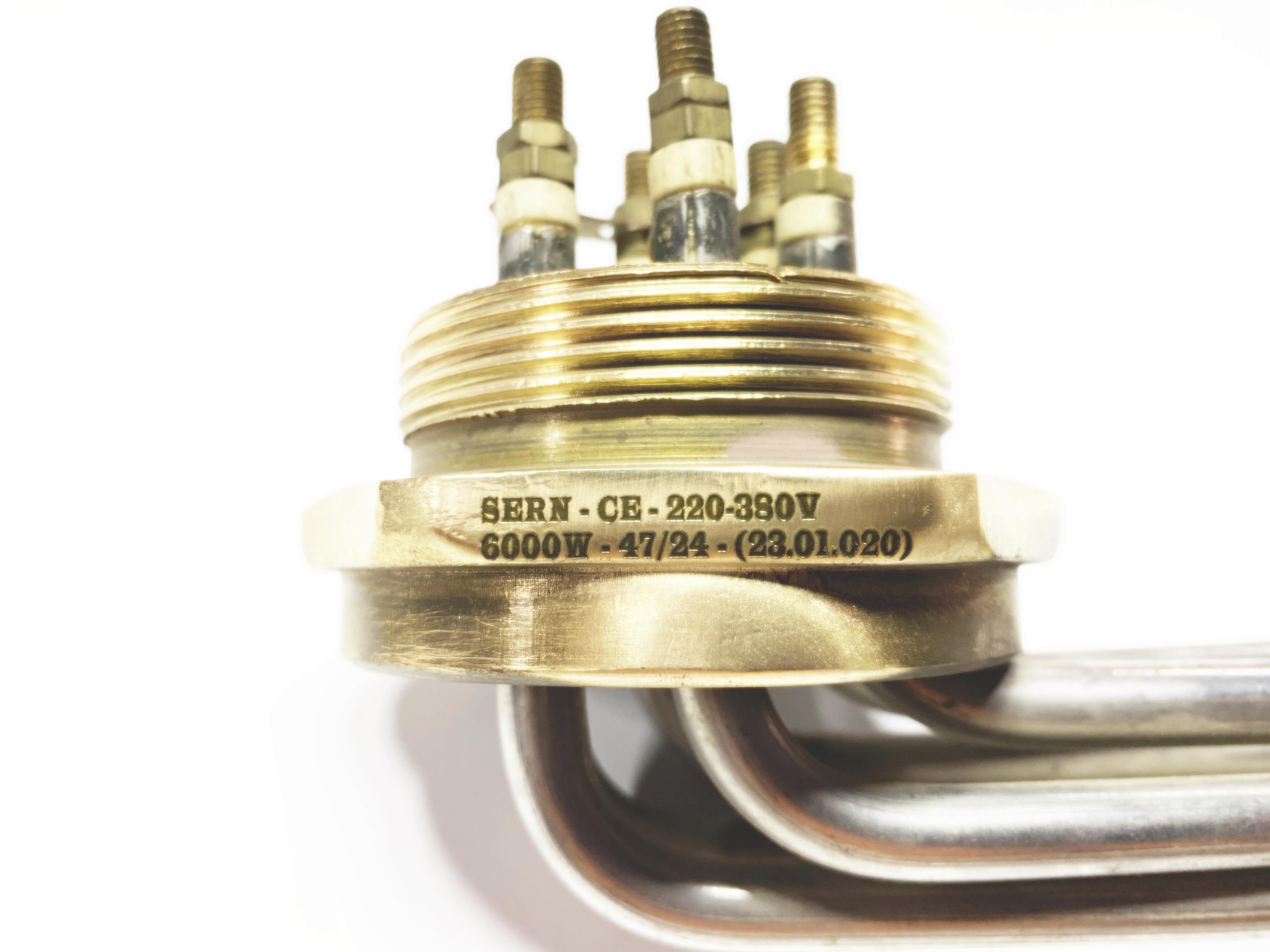 01.304Cr Head Heater ResistanceSERN 2 Inch Angled Head Boiler Heating Element 6000W 380V Three Phase Stainless Steel CR304SERN 2 Inch Angled Head Boiler Heating Element 6000W 380V Three Phase Stainless Steel CR304