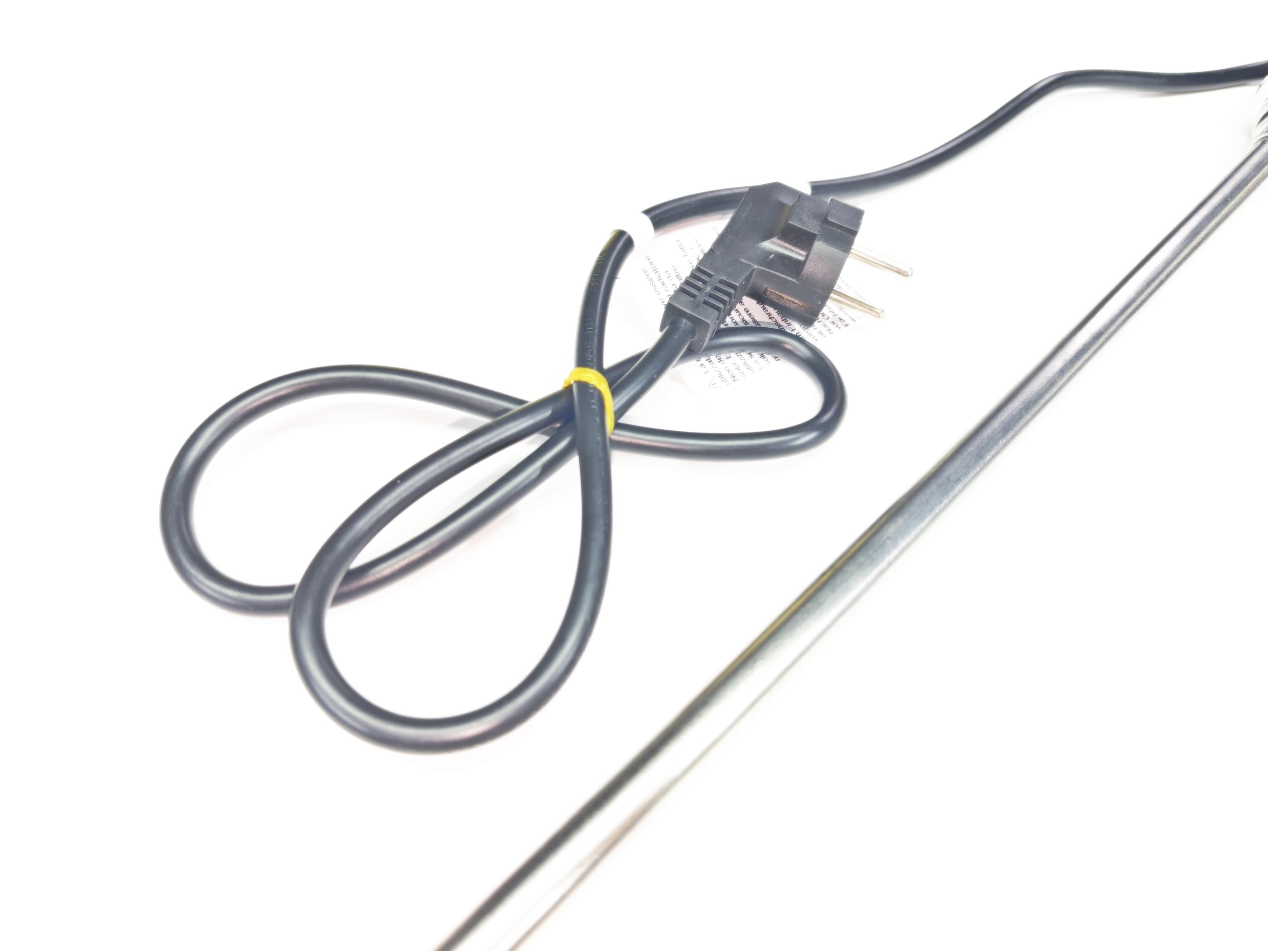 05.On/Off Switch Towel Radiator Heating ElementsSERN HP03 Towel Rail Heating Element 1500W 230V 900mm Chrome Plug-in with On/Off Switch 80°C Thermostat 1/2
