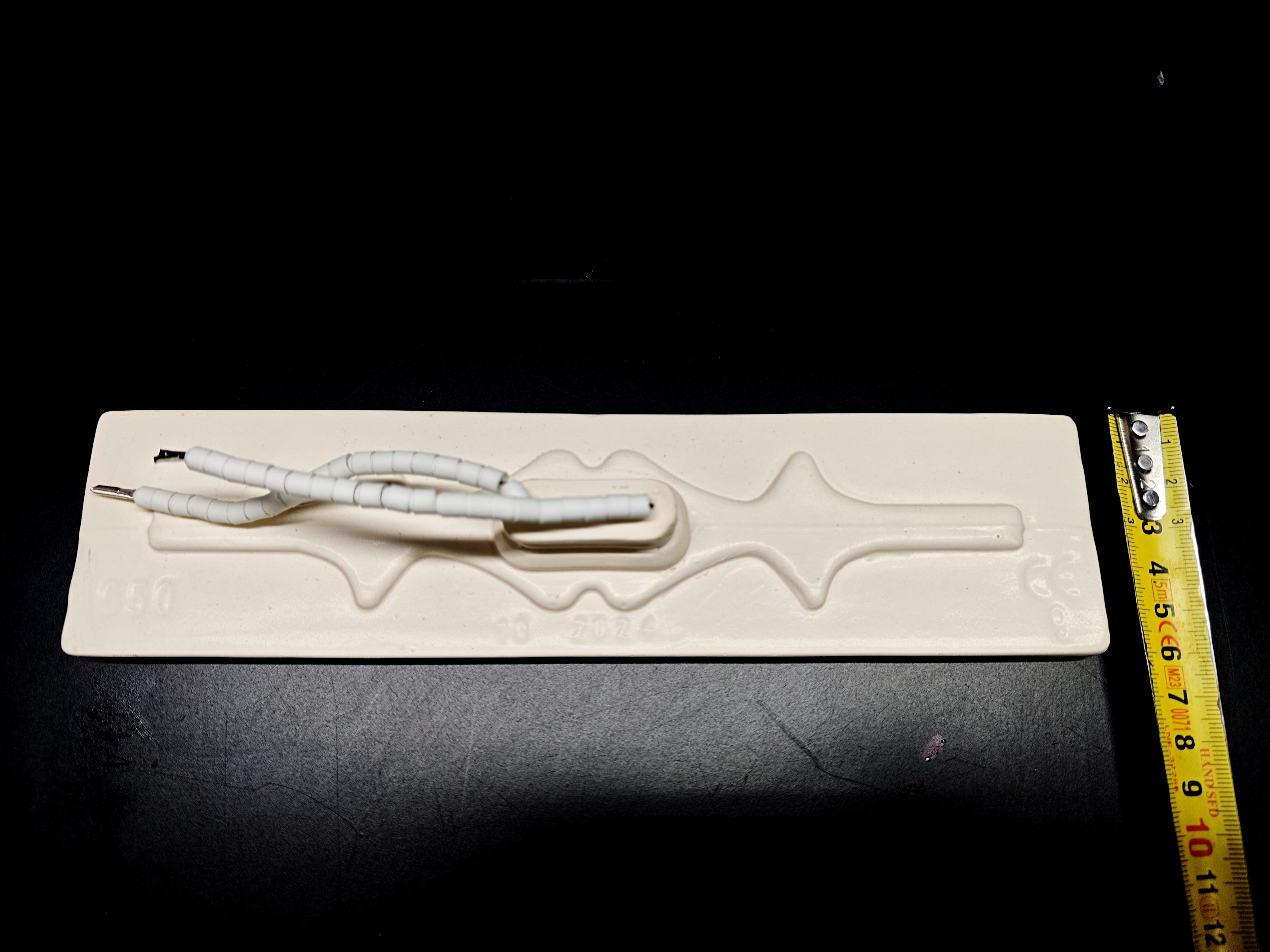 01.Plain (White) Ceramics ResistancesSERN Infrared Ceramic Heater Element Flat 245x60mm 650W 230V White – FSF ModelSERN Infrared Ceramic Heater Element Flat 245x60mm 650W 230V White – FSF Model