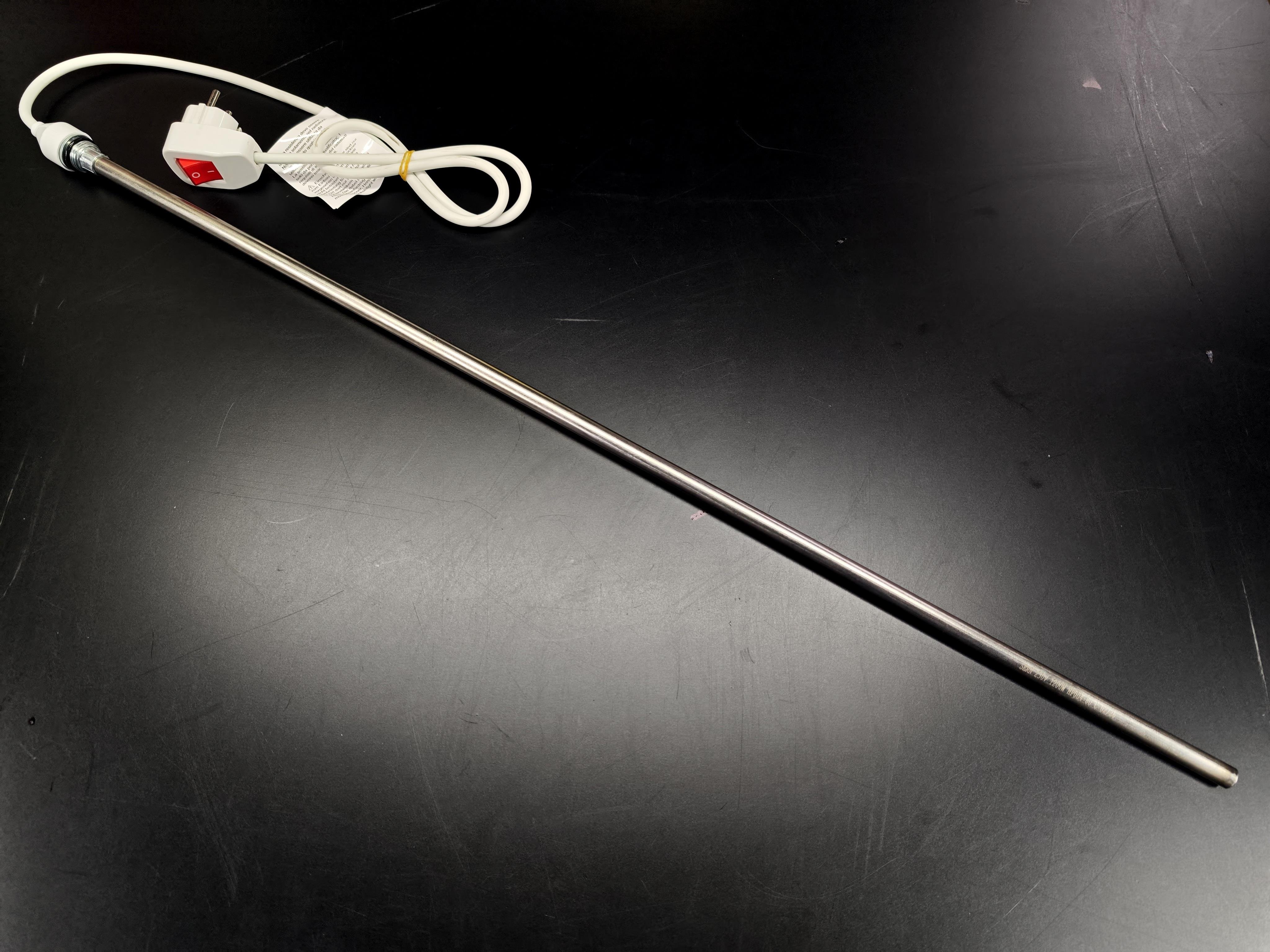 05.On/Off Switch Towel Radiator Heating ElementsTowel Radiator Heater Resistors 1200 W / 230 V / L:900 MM, White, On/Off Switch, HP04Towel Radiator Heater Resistors 1200 W / 230 V / L:900 MM, White, On/Off Switch, HP04