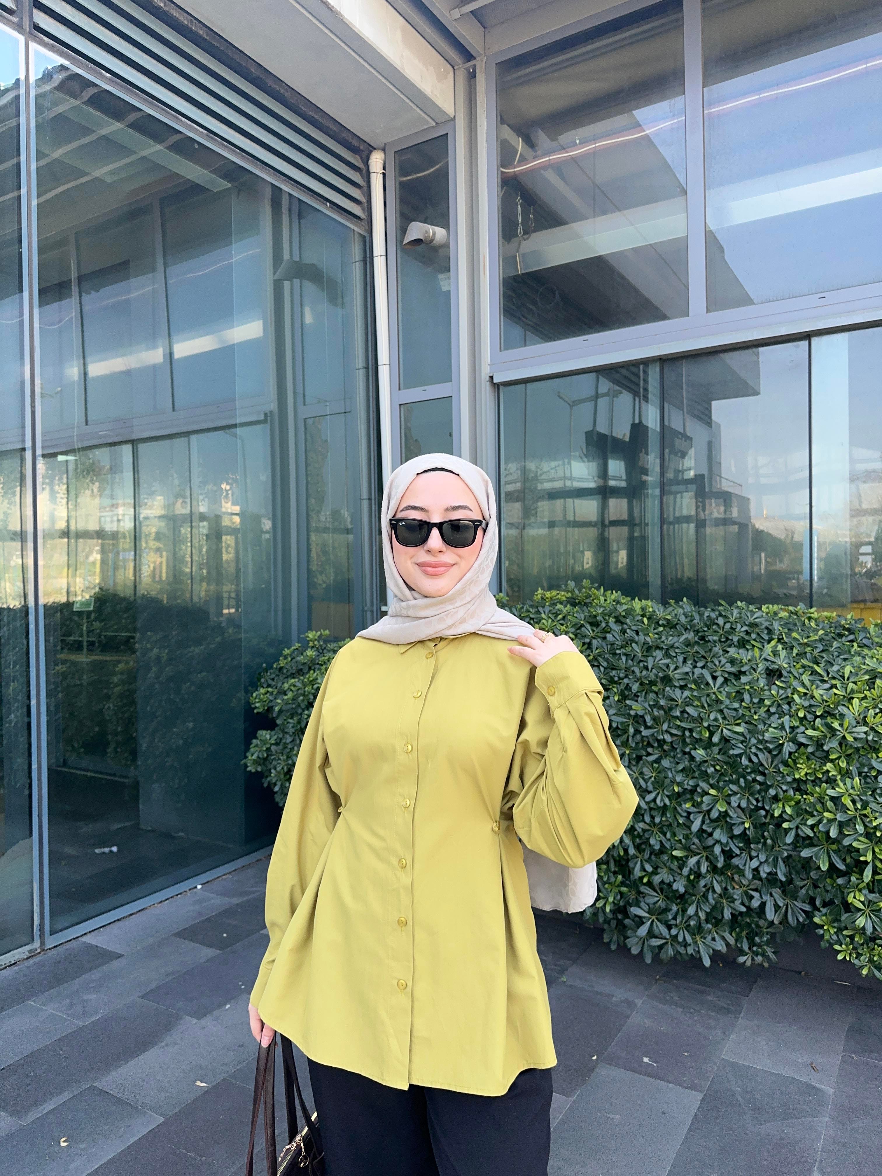 Zara Model Yanda Düğme Detaylı Poplin Gömlek Yağ Yeşili