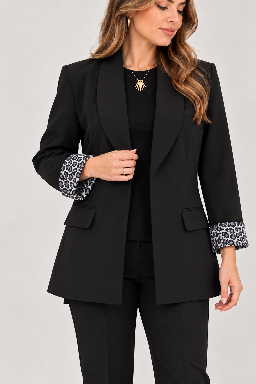 İçi Leopar Astarlı Siyah Blazer Ceket 
