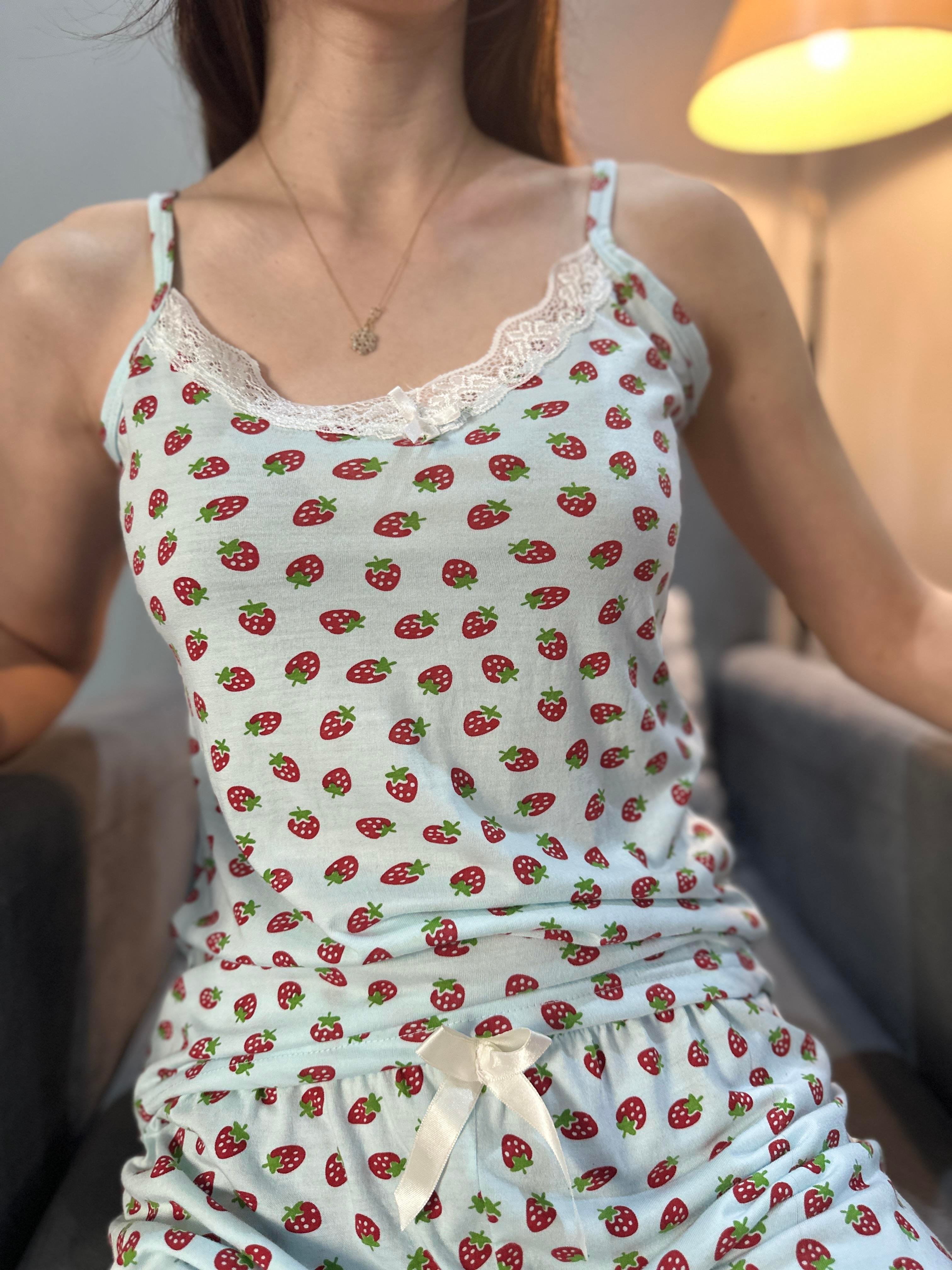 Çilek Desenli Bambu Şortlu Pijama Takım Bebemavisi