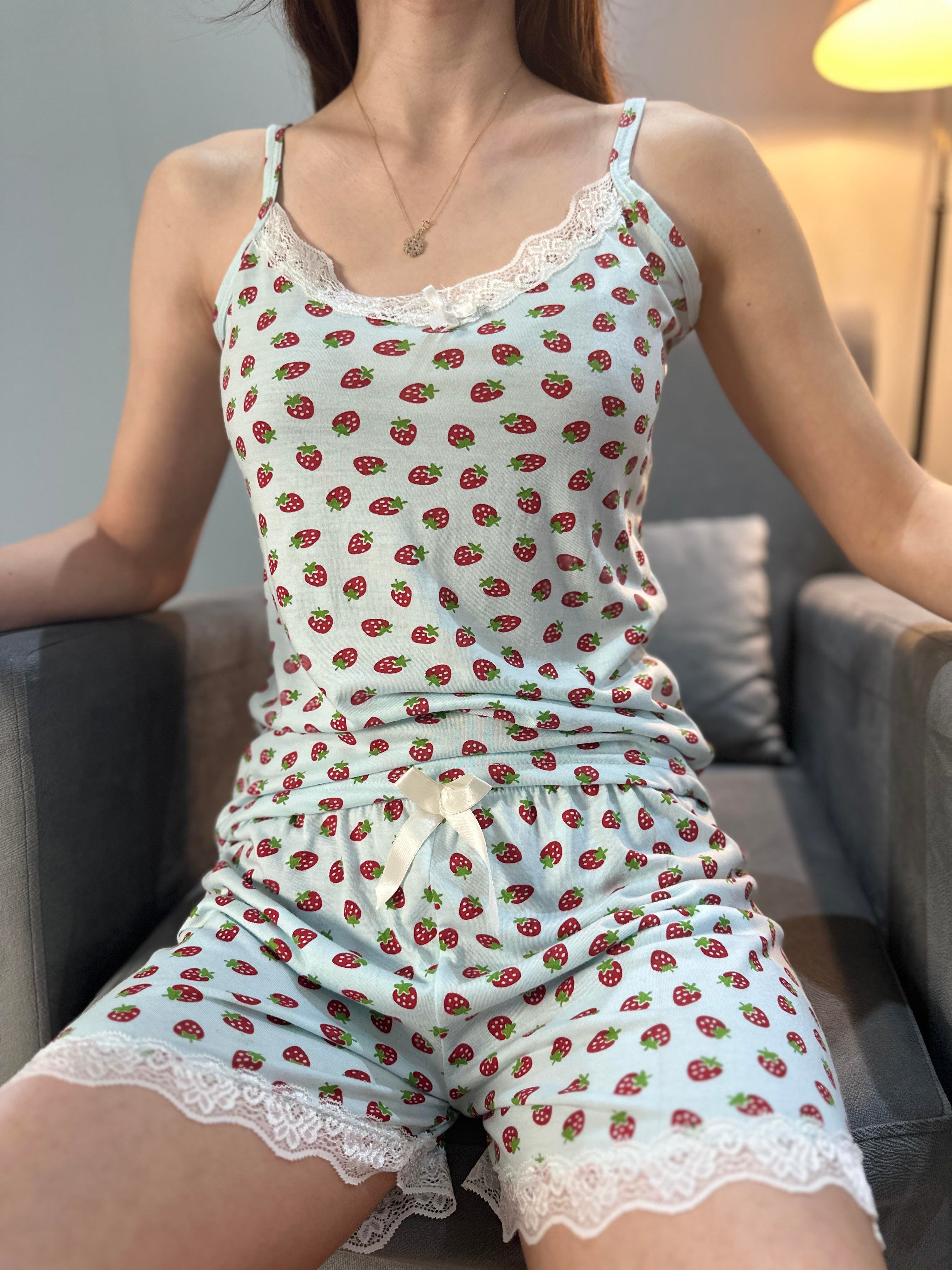 Çilek Desenli Bambu Şortlu Pijama Takım Bebemavisi