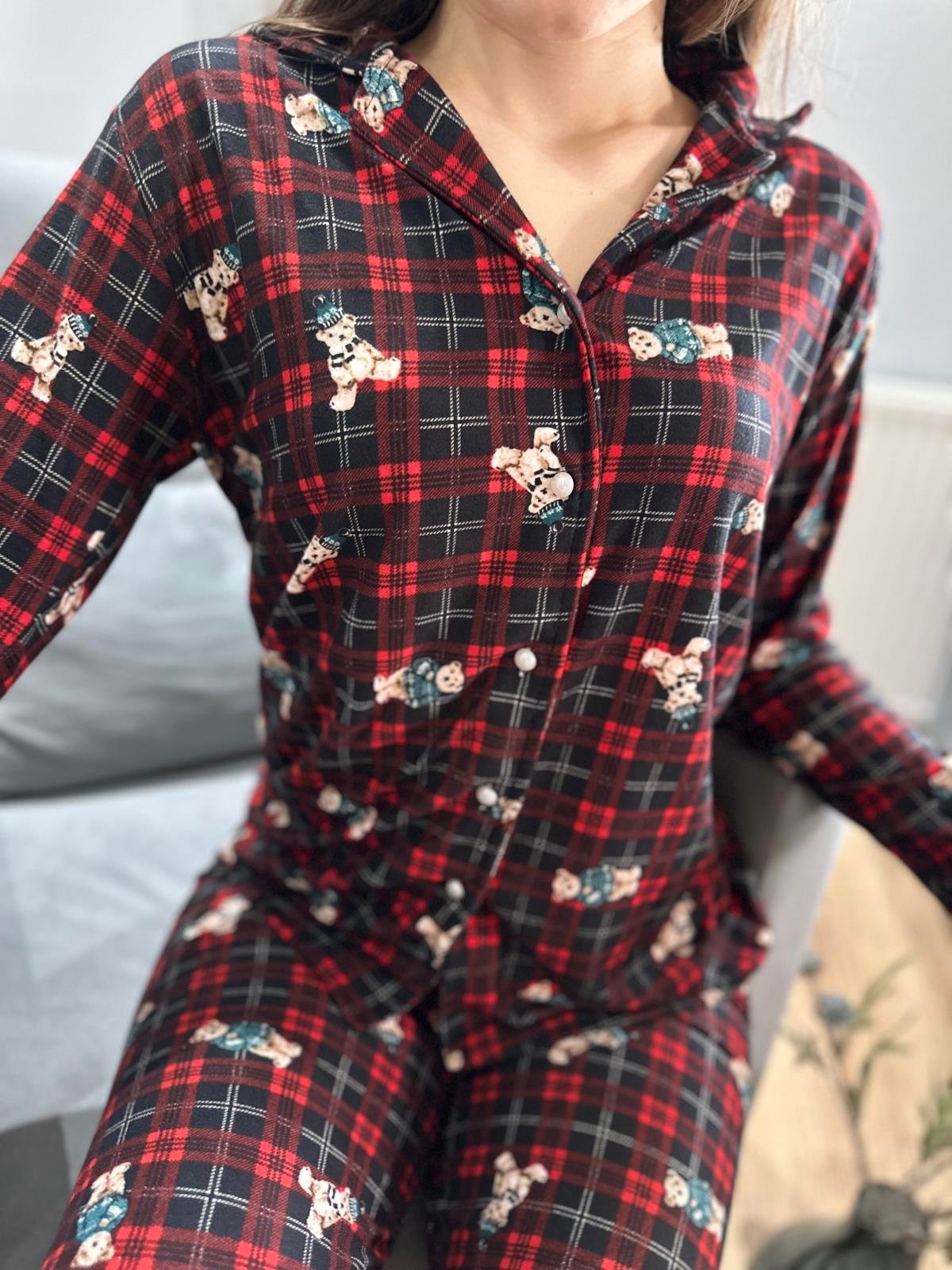 Ekose Ayıcık Desenli Pijama Takım