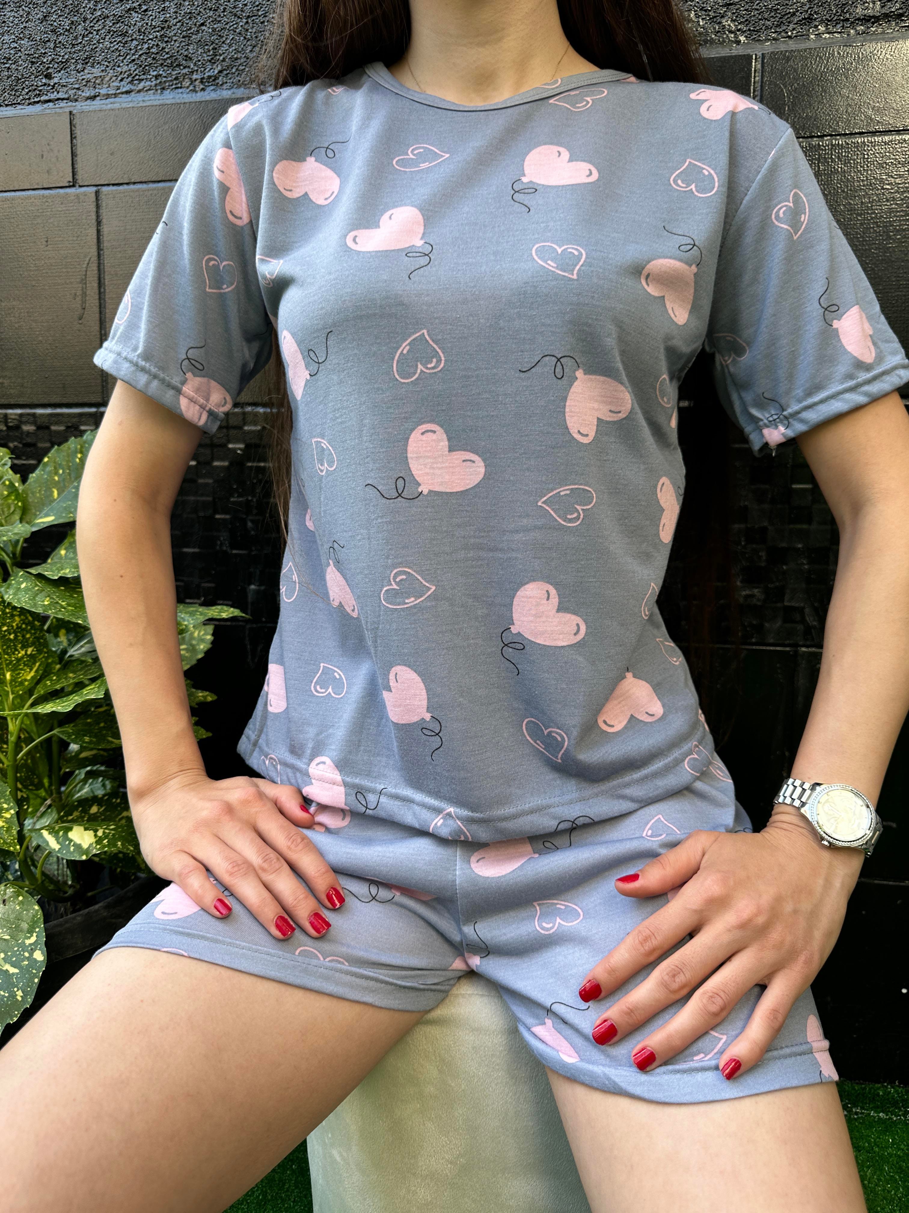 Kalp Desenli Kısa Kol Şort Pijama Takım Gri