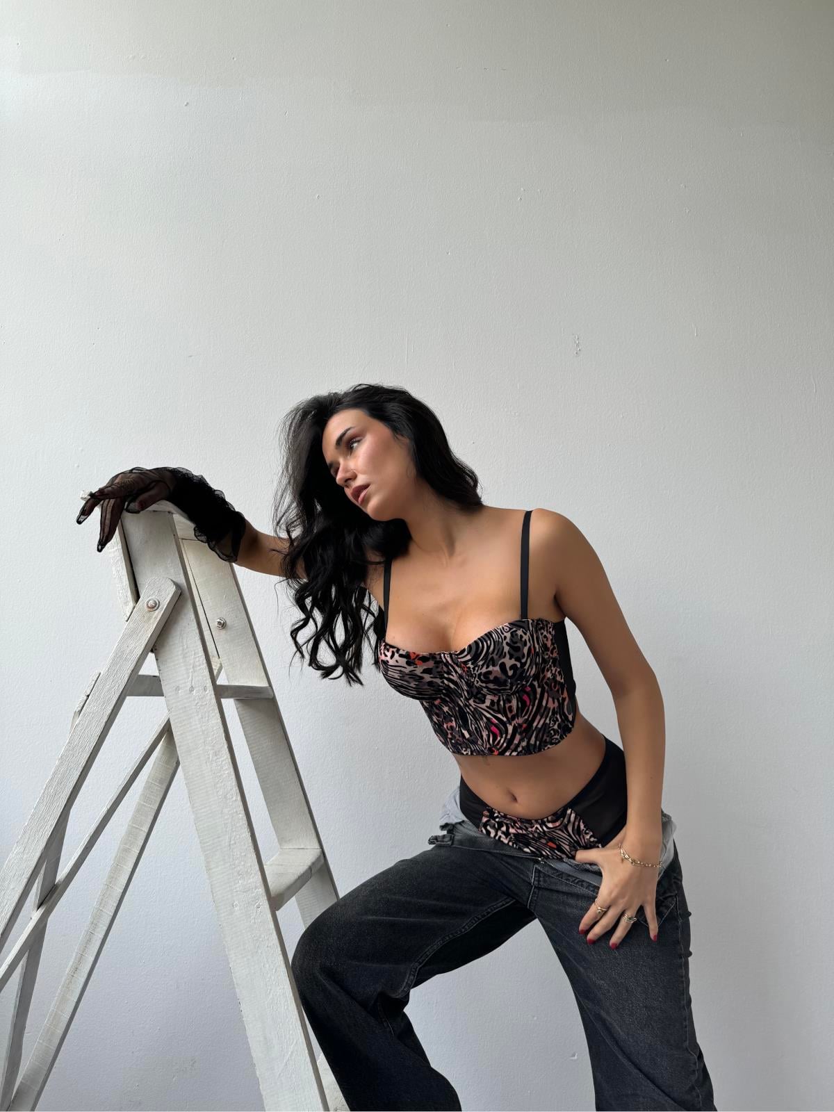 Leopar Desenli Korse Bralet Takım 