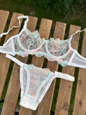 Nakış İşlemeli Transparan Bralet Takım Ekru
