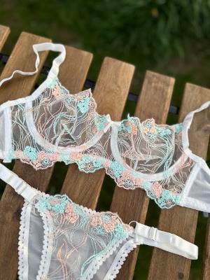 Nakış İşlemeli Transparan Bralet Takım Ekru