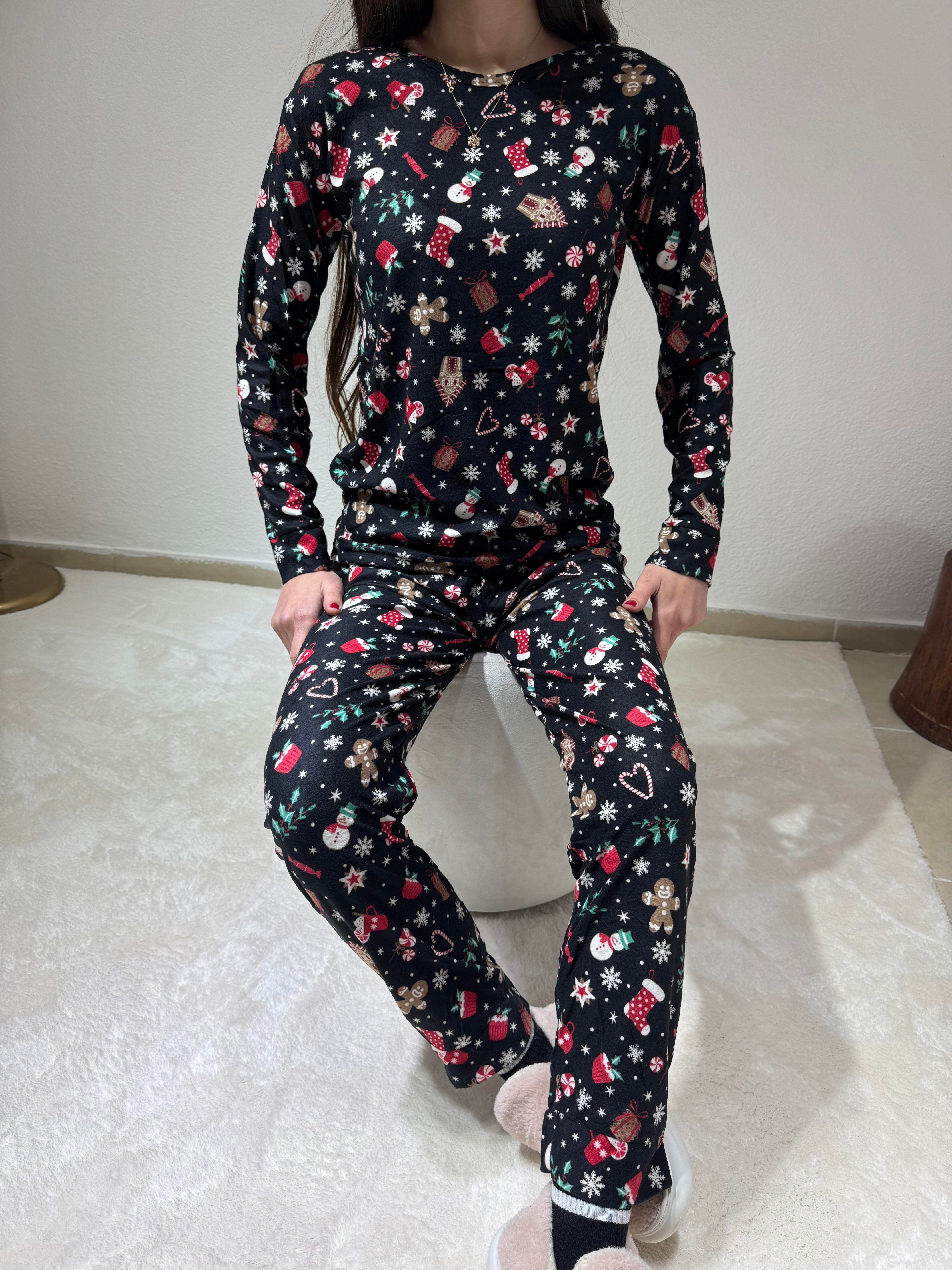 Yılbaşı Desenli Süet Pijama Takım