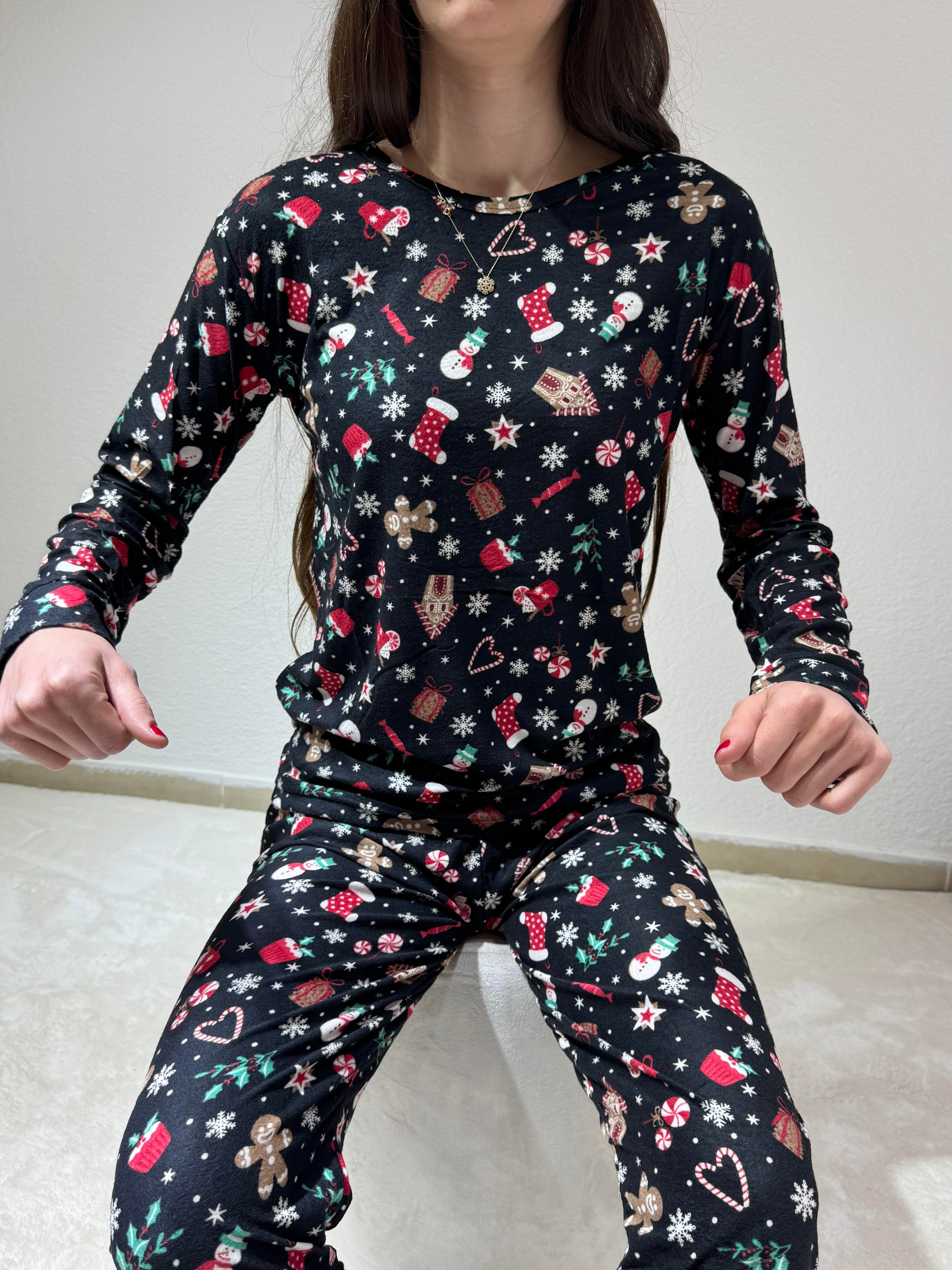 Yılbaşı Desenli Süet Pijama Takım