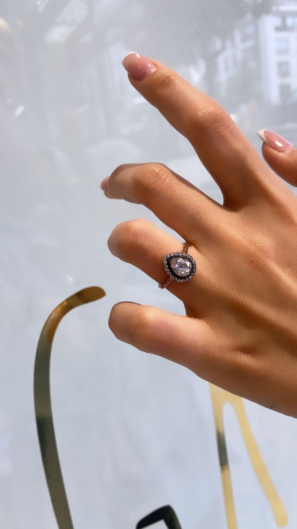 Diamant Drop Yüzük