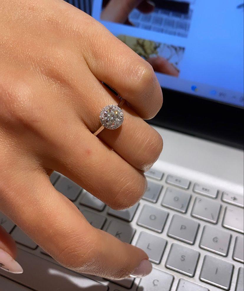 Effective Shiny Round Tektaş Yüzük