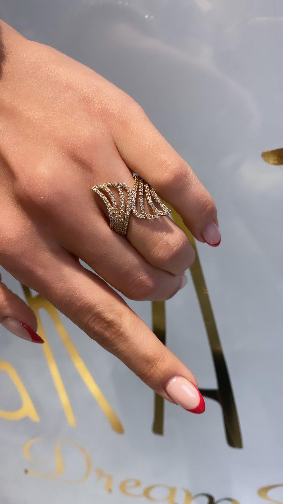 Goldie Dalgy Yüzük