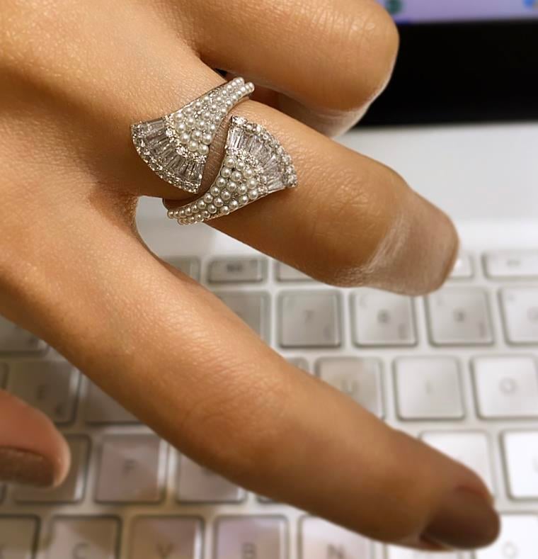 İnci Yelpaze Yüzük