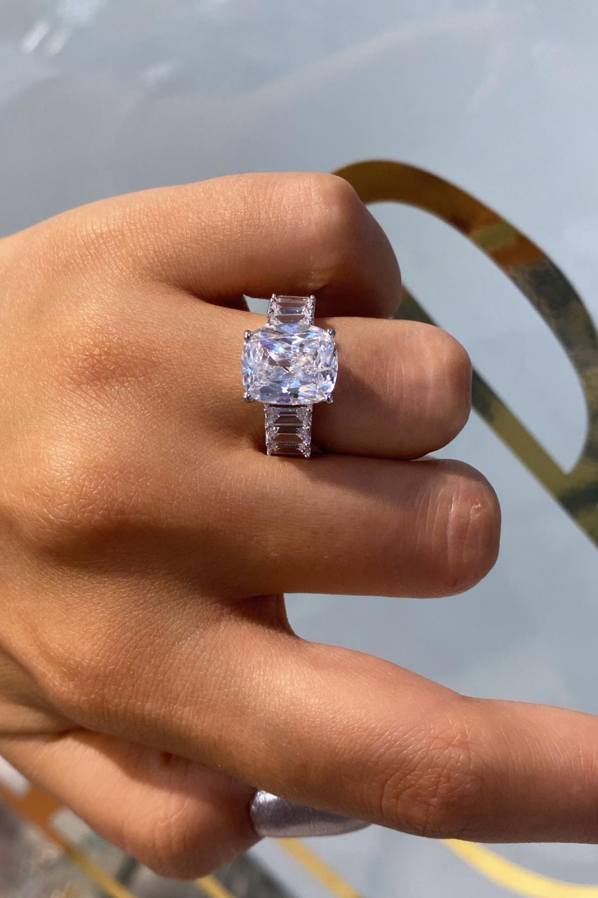 İthal Celia Çoklu Sıralı Baguette Quare Yüzük