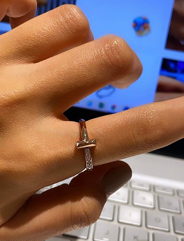 İthal Half Taşlı T Yüzük