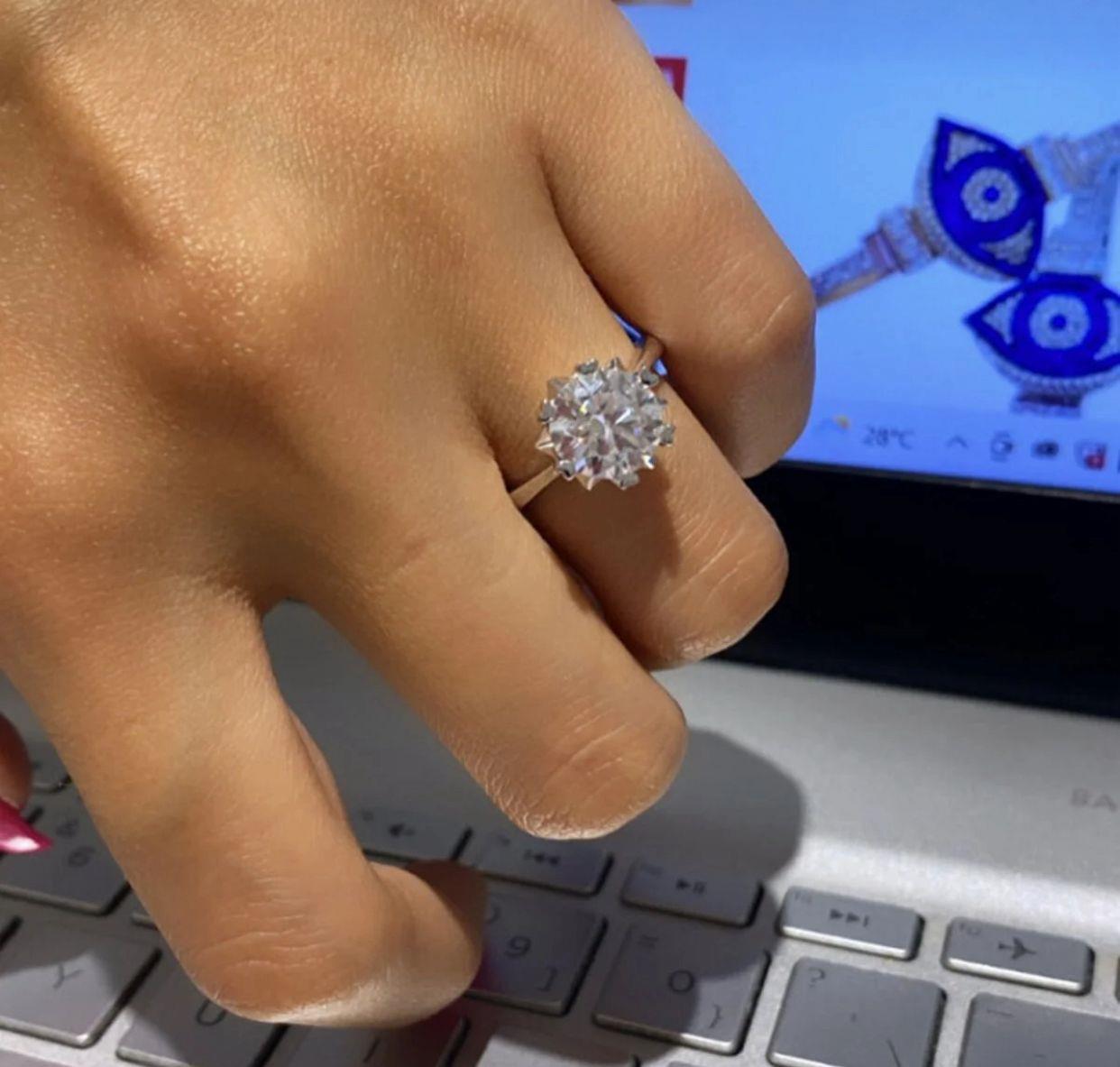 İthal Moissanite Heart Flories Yüzük