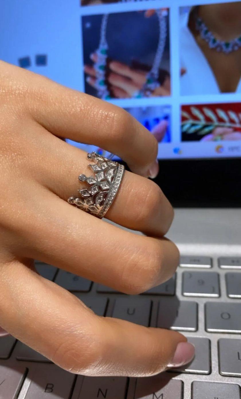 Kraliçe Tacı Yüzük