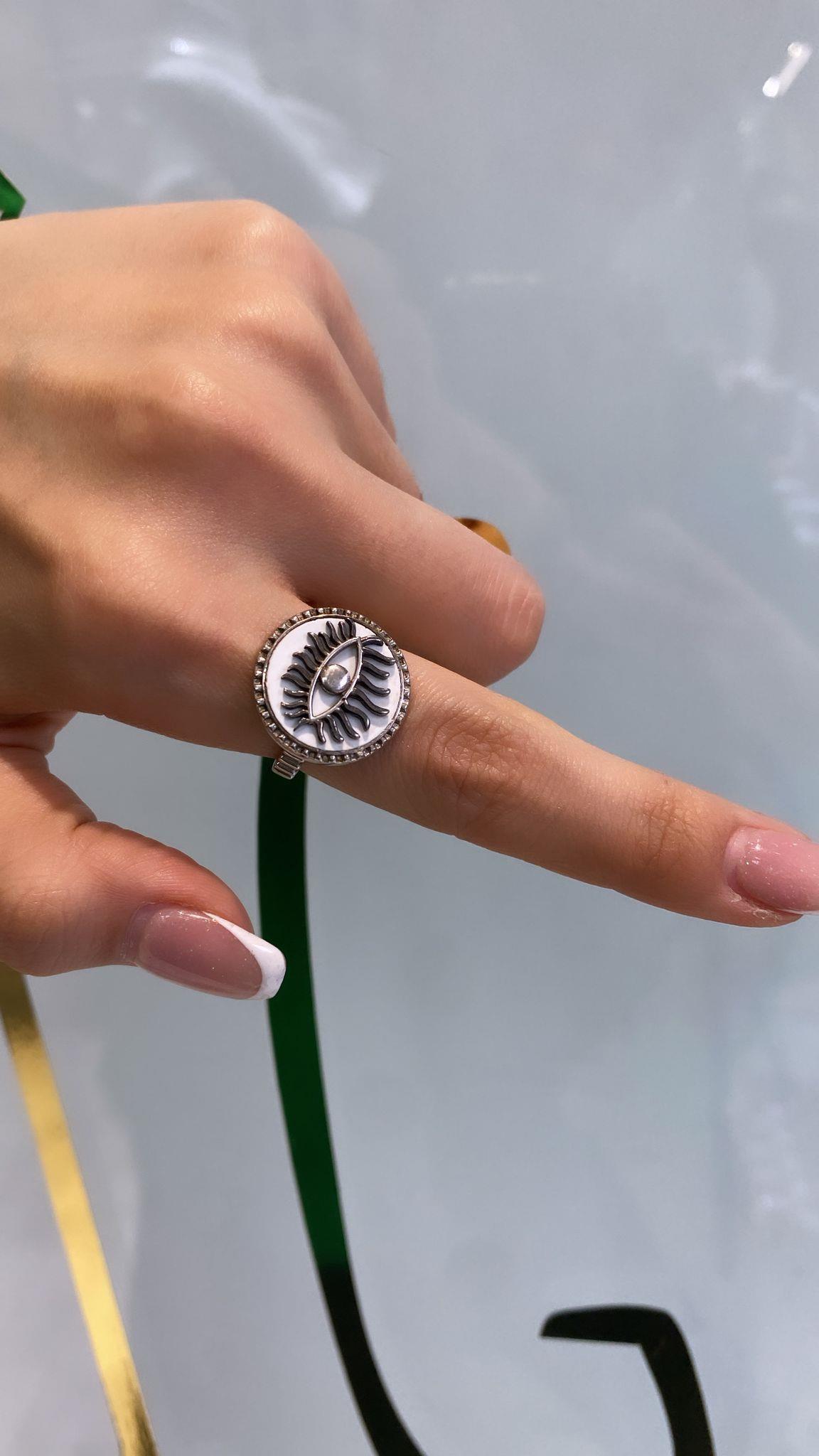 White Occhio Yüzük