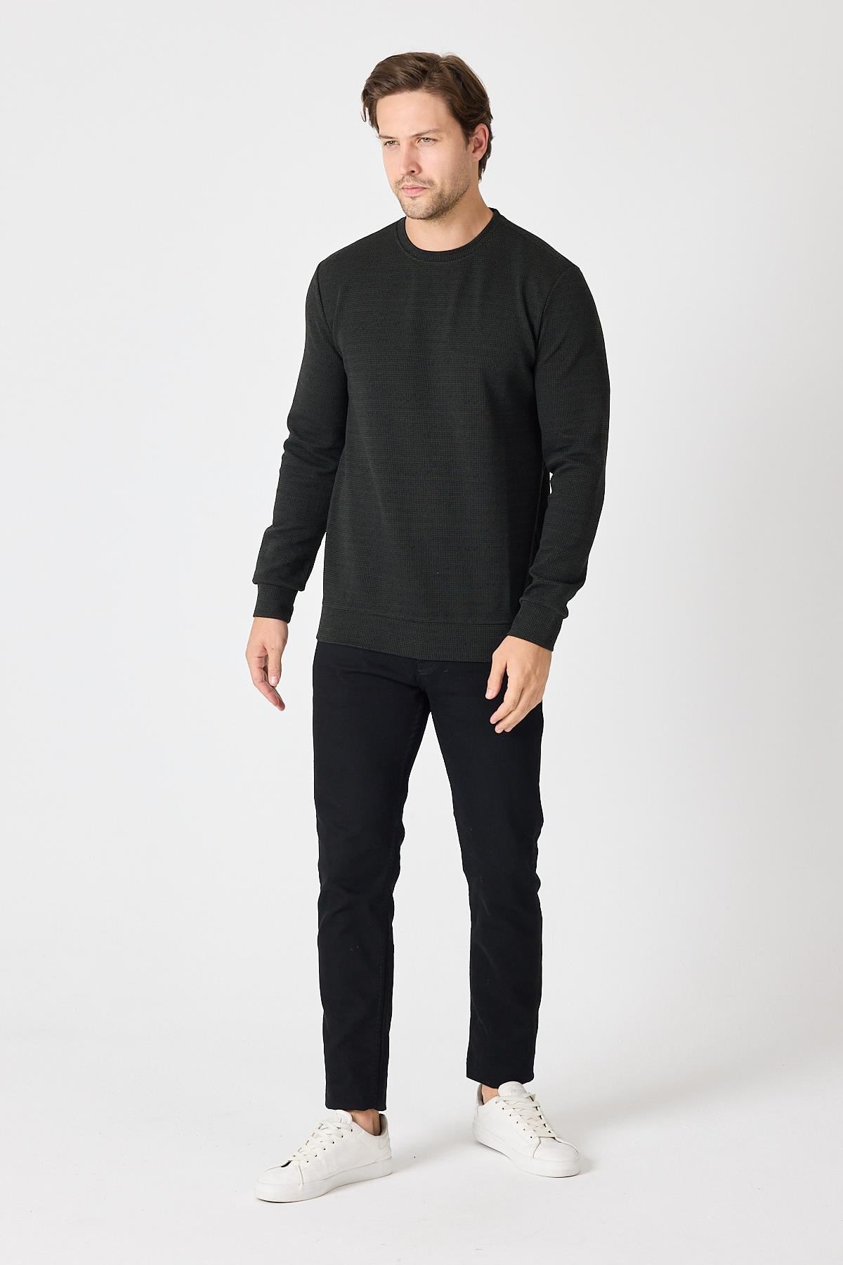 Bisiklet Yaka Dokulu Sweatshirt