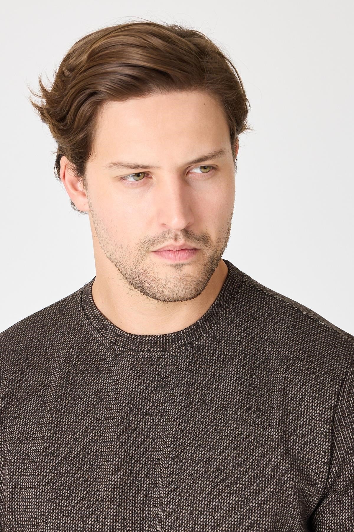 Bisiklet Yaka Dokulu Sweatshirt