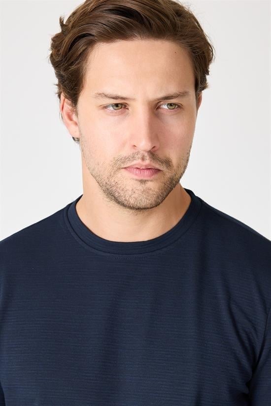 Bisiklet Yaka Regular Fit Sweatshirt