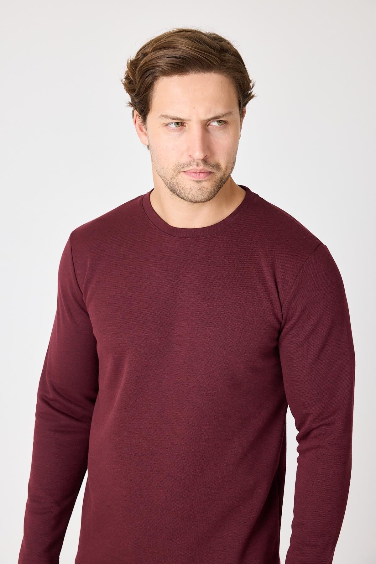 Bisiklet Yaka Slim Fit Sweatshirt