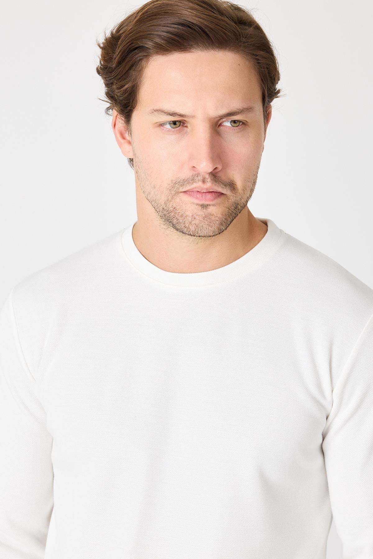 Bisiklet Yaka Slim Fit Sweatshirt