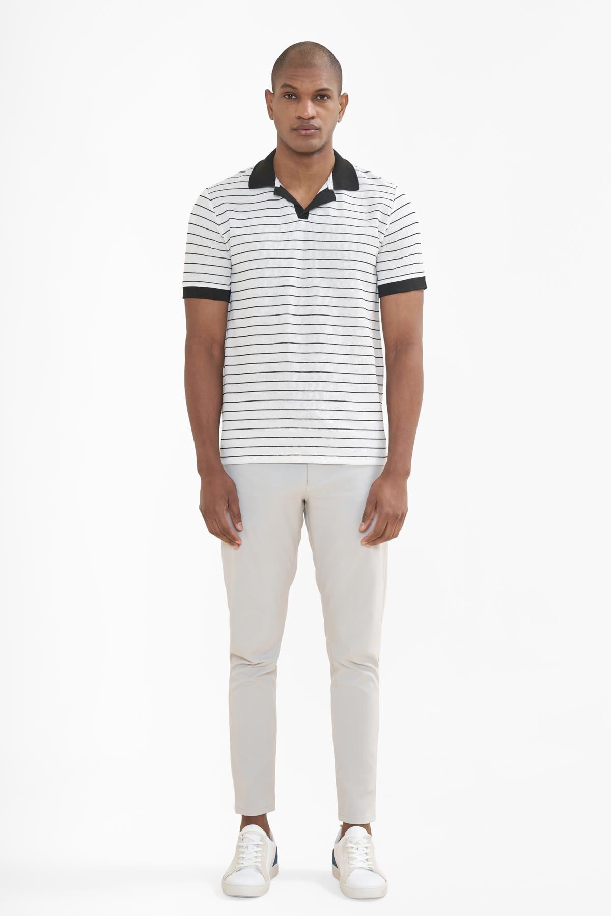 İntersivin  Polo Yaka Siyah Tshirt - SVŞ-02