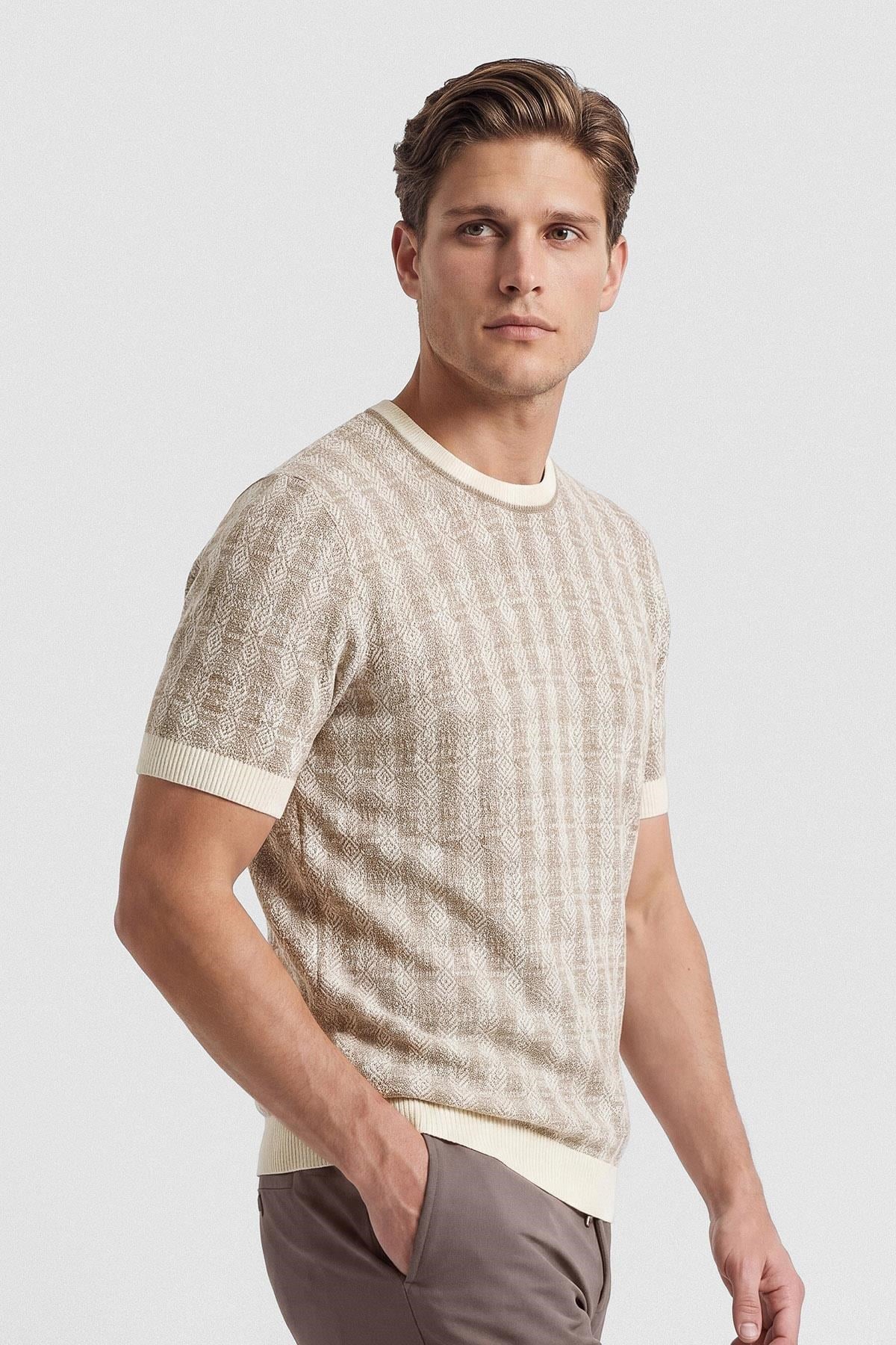 İntersivin Ekru Bisiklet Yaka T-shirt - CY-1917