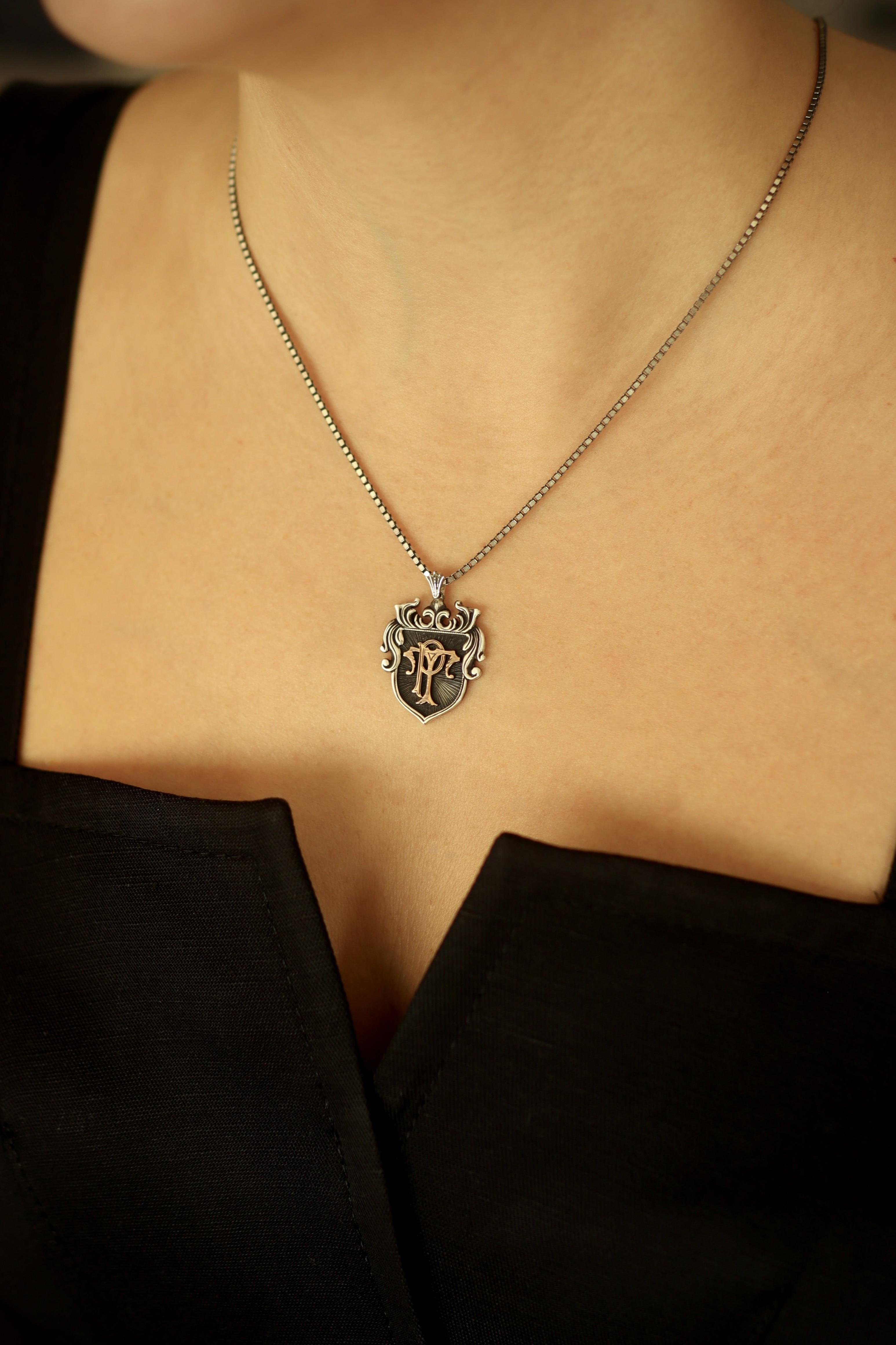 Eleanor Madalyon Kolye