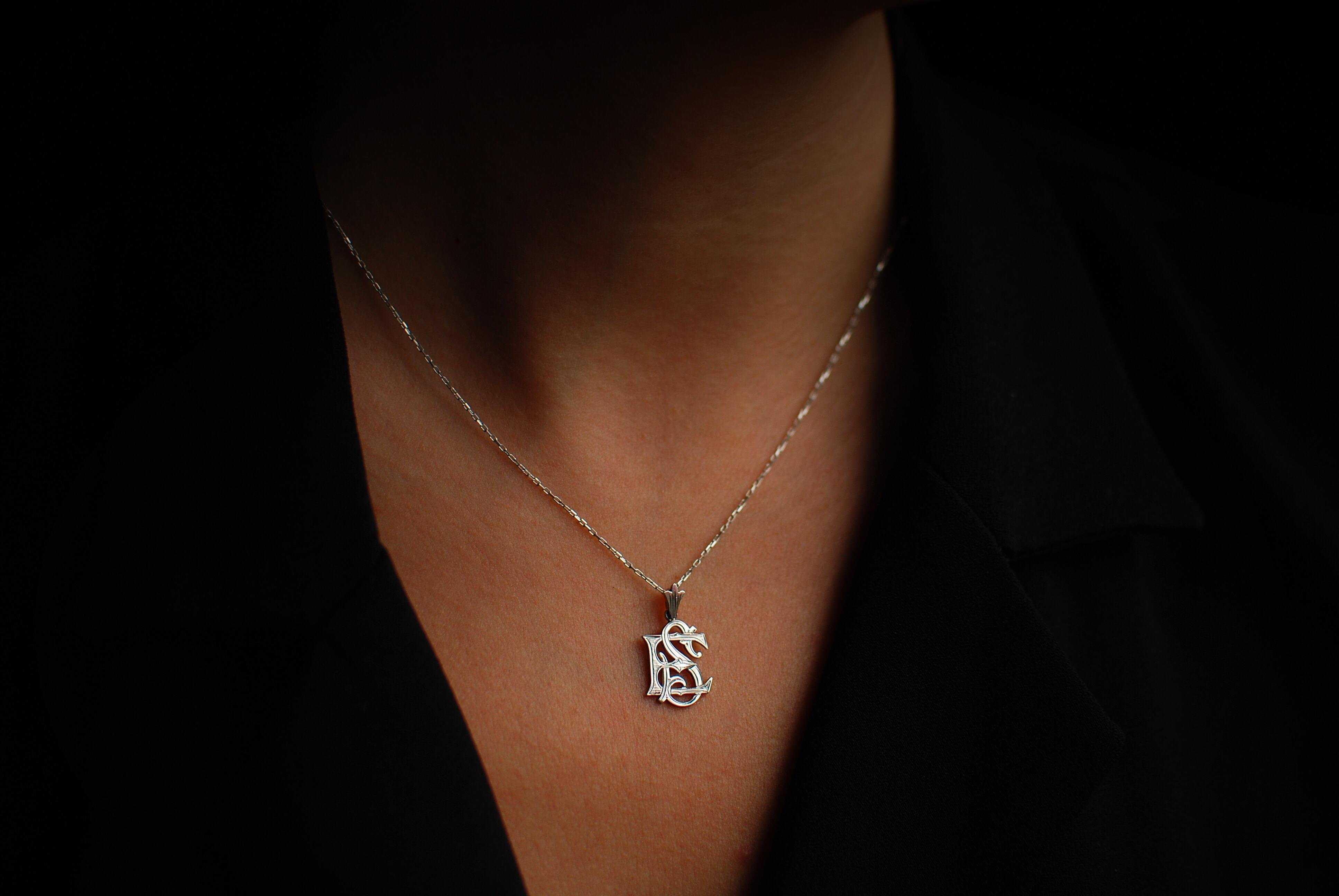 Minimonogram Harf Kolye