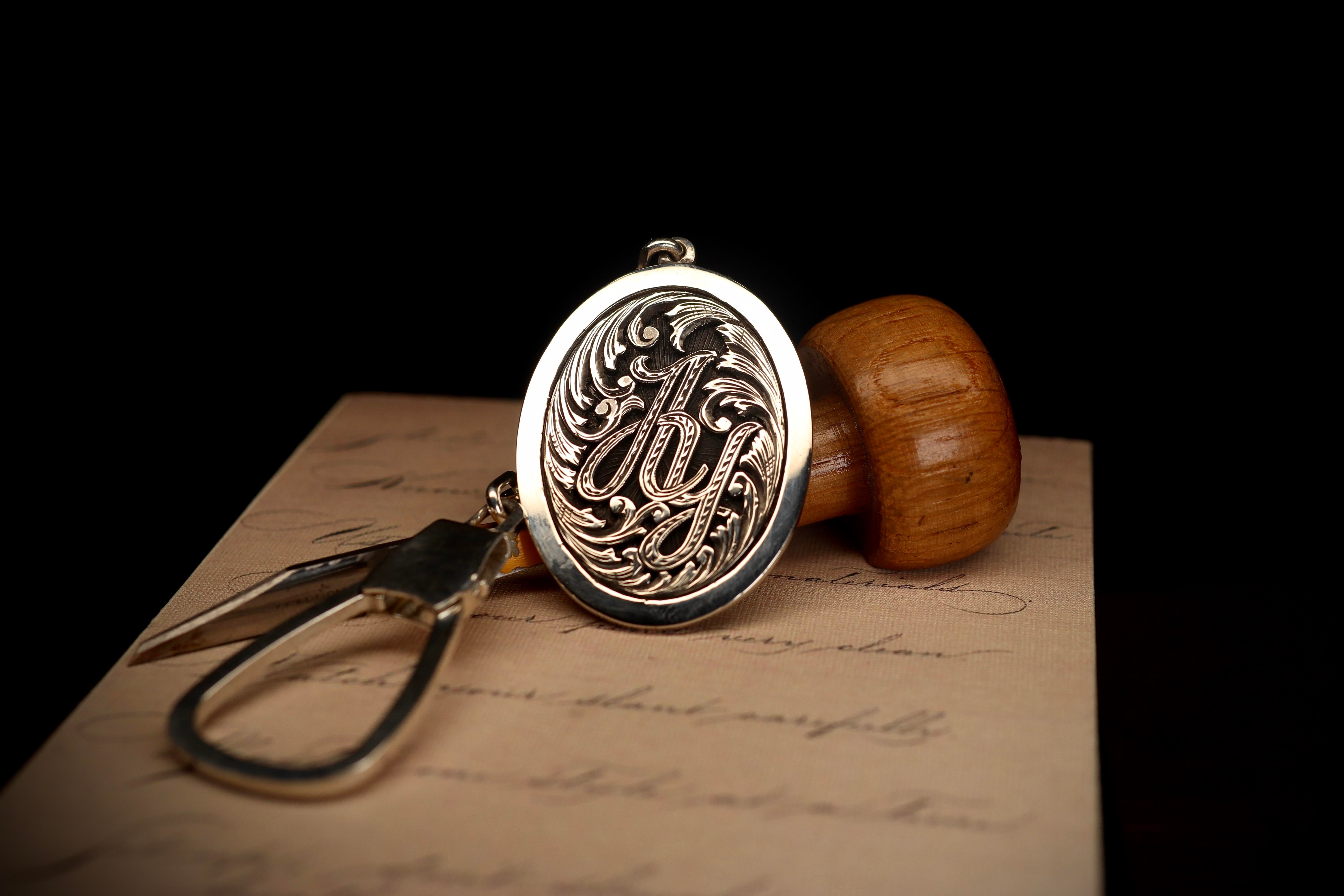Oval Form Anahtarlık (925 Ayar Gümüş)