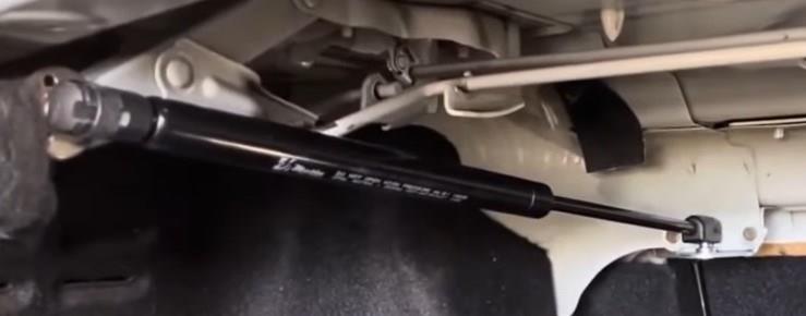 Chevrolet Cruze SEDAN BAGAJ AMORTİSÖRÜ KİTİ- SETİ