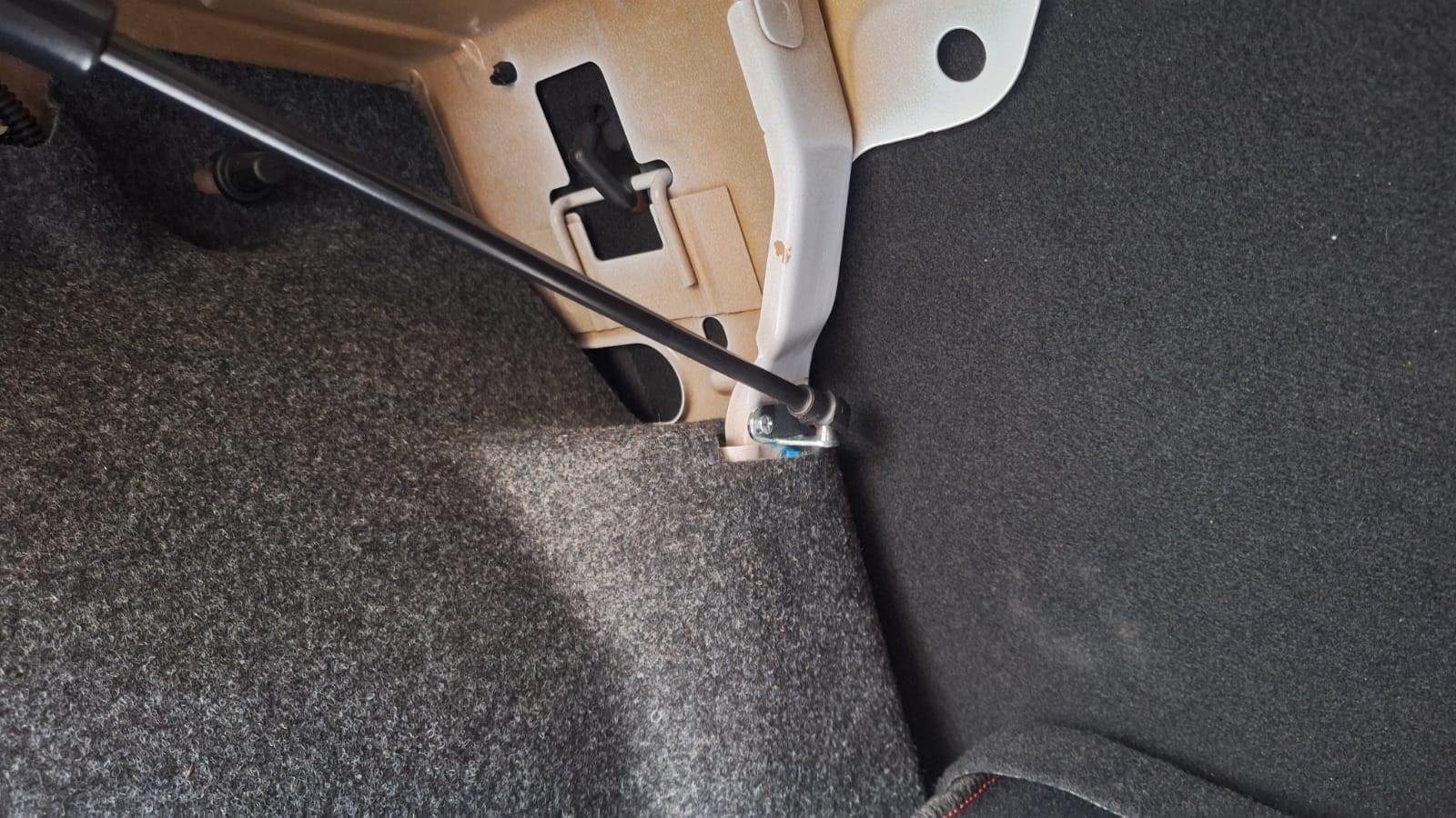 Citroën C-Elysée & Peugeot 301 Bagaj Amortisörü – 100N | 54 cm | Yerli Üretim – Taka Amortisör