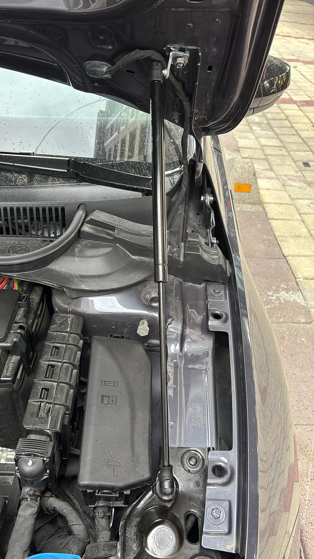 Volkswagen Polo Mk6 AW 2017-2024  KAPUT Amortisörü KİTİ- SET