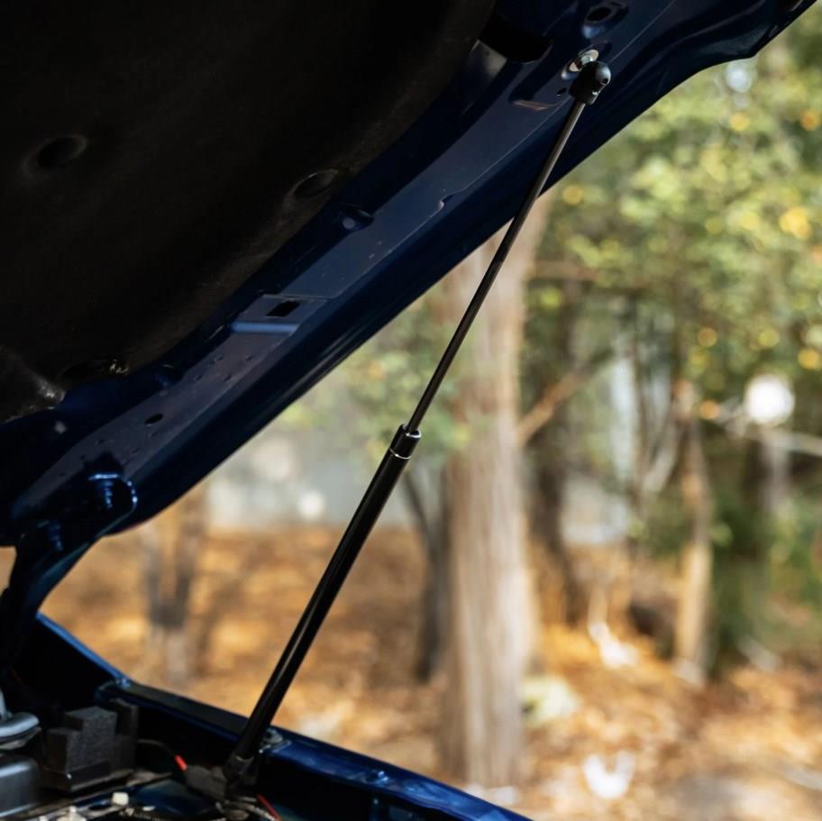 Yeni Volkswagen Amarok 2023+ Kaput Amortisör Kiti (Gazlı, Sağ + Sol Takım)